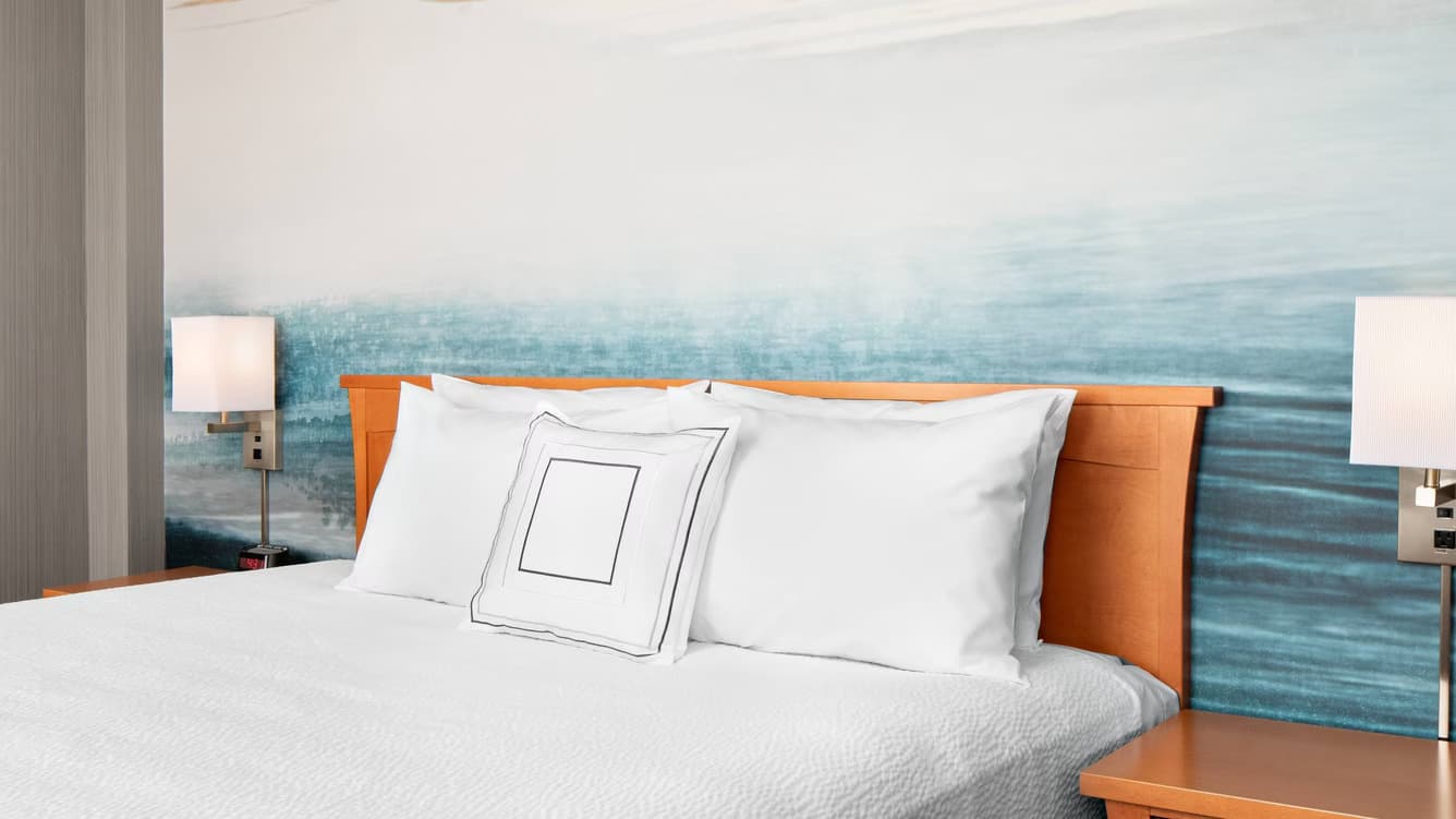 Courtyard By Marriott Edmonton Downtown