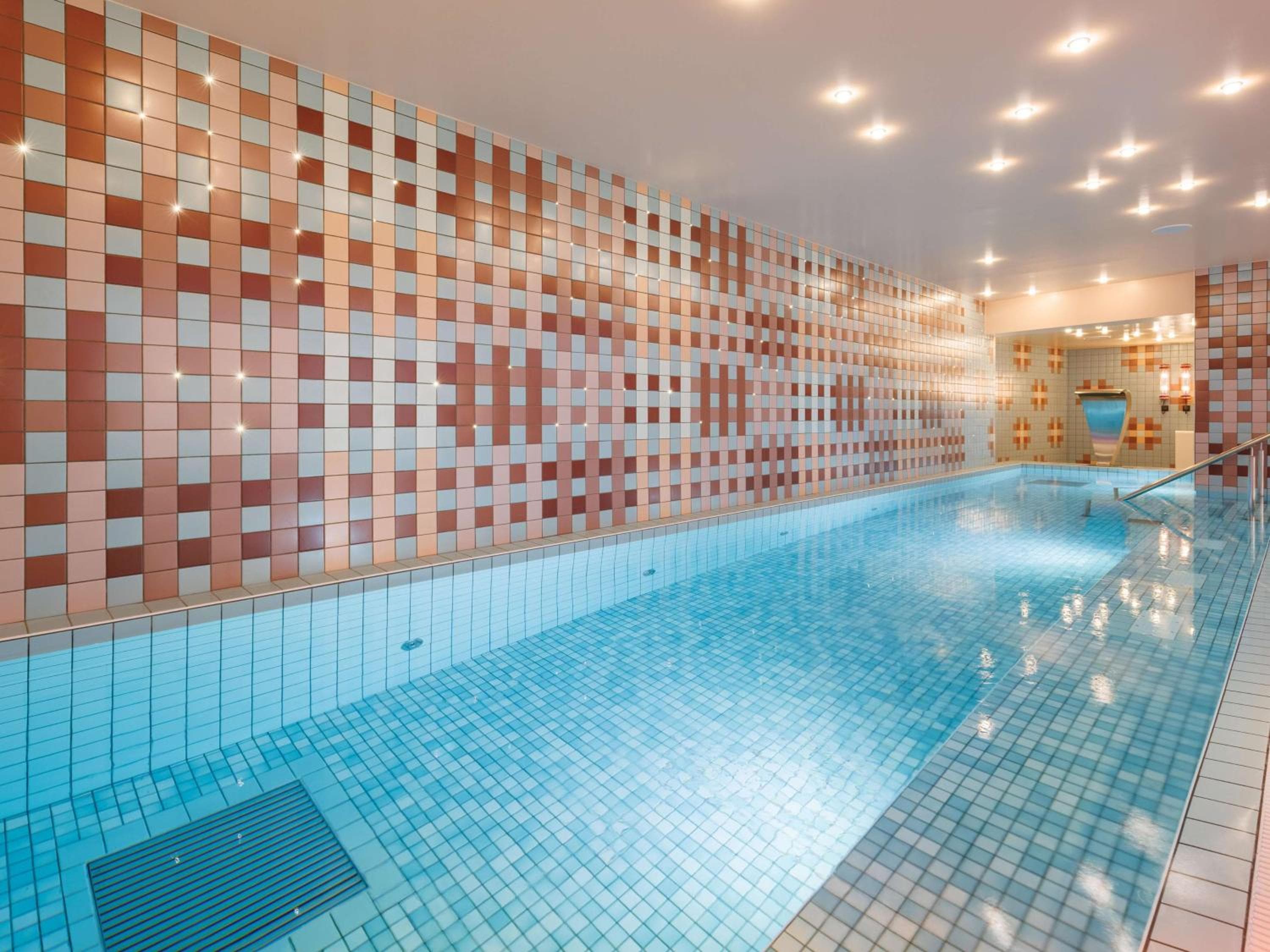 Aiden by Best Western Clermont-Ferrand - Le Magnetic Hotel & Spa