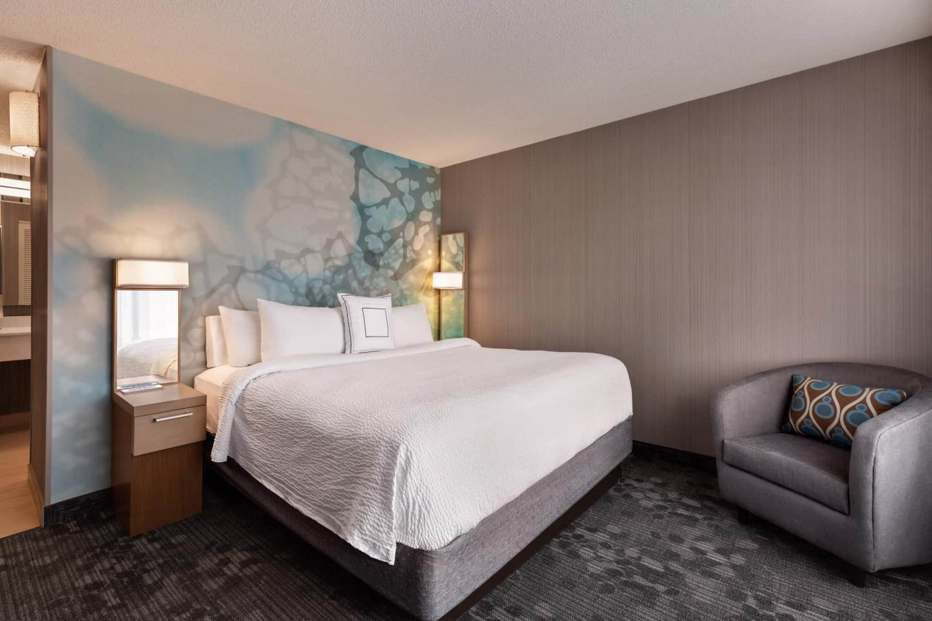 Courtyard by Marriott Topeka