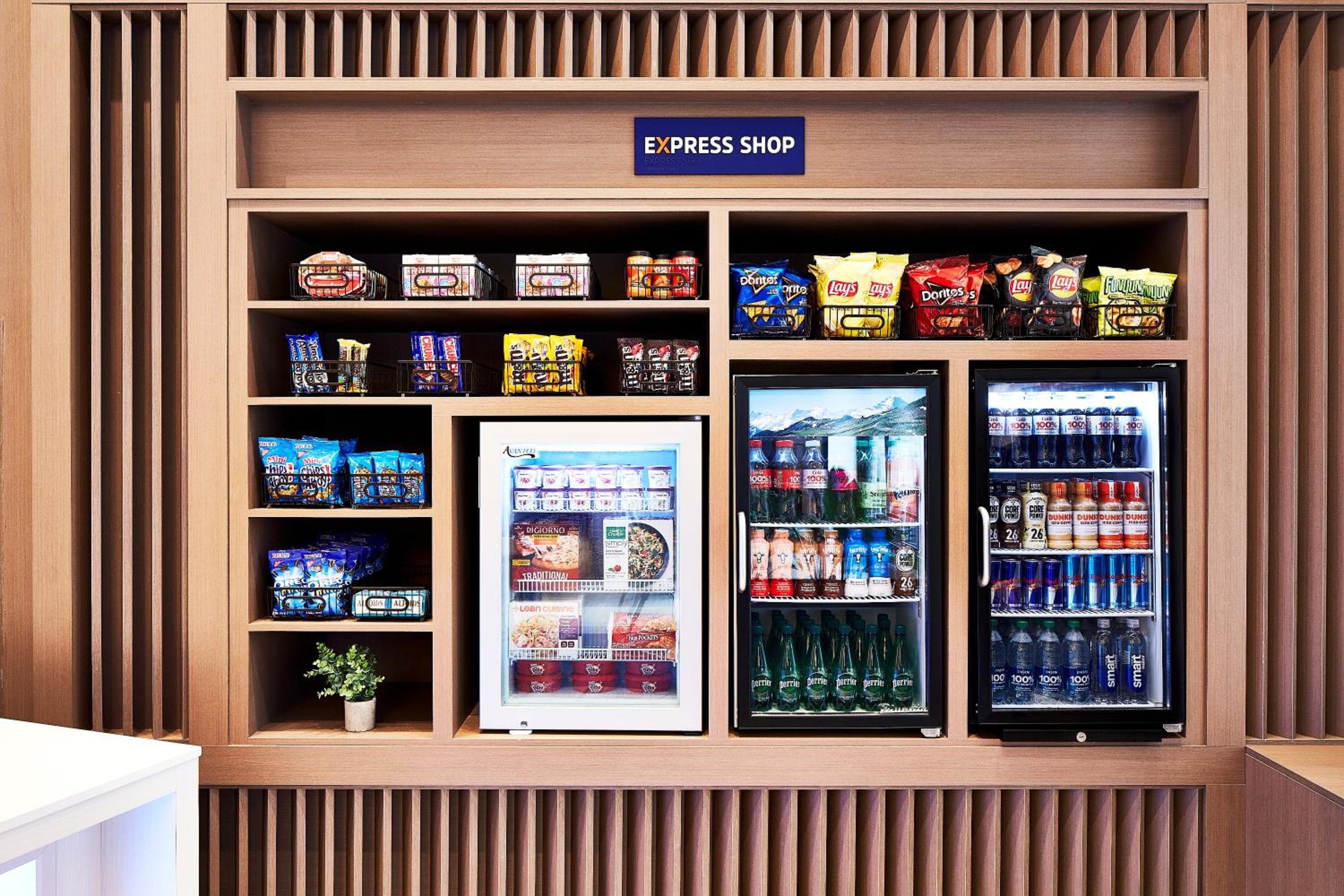 Holiday Inn Express Nyc Brooklyn - Sunset Park