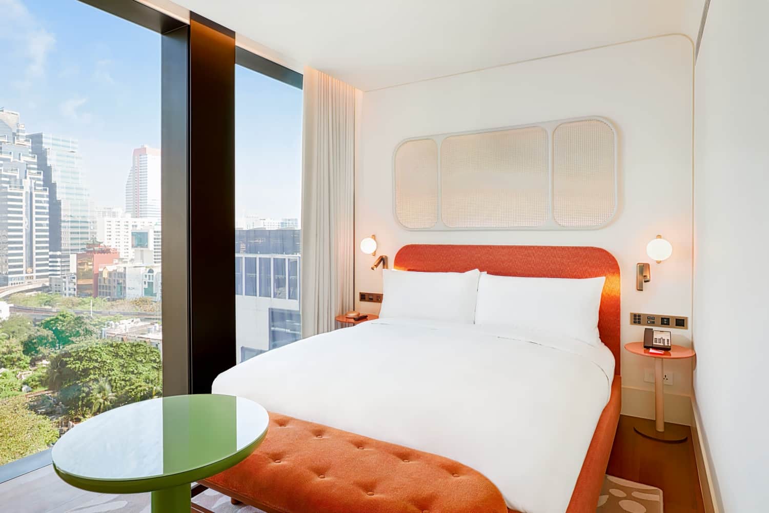 The Standard, Bangkok Mahanakhon