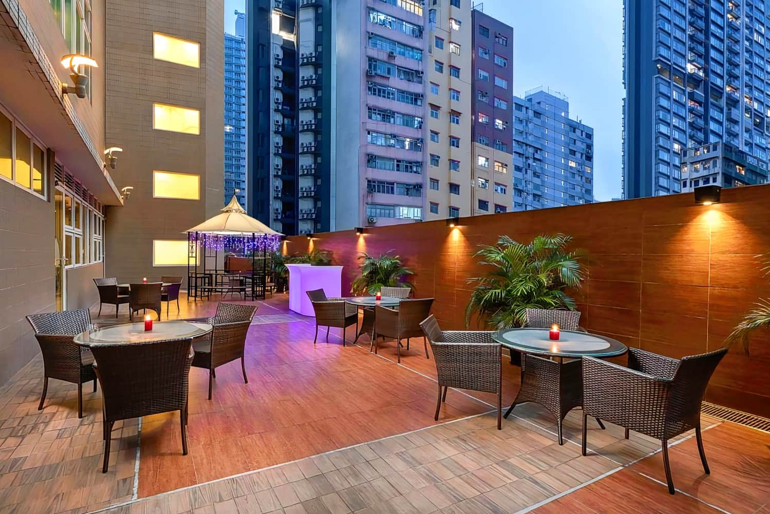 Ramada Hong Kong Harbour View