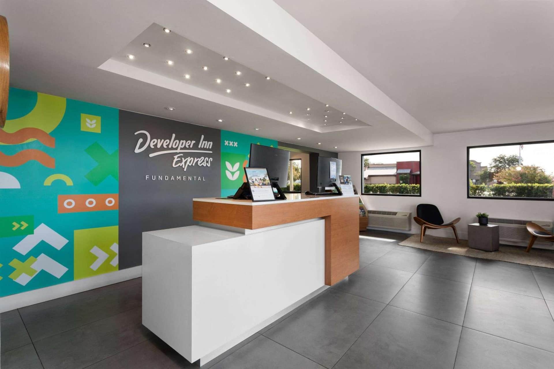 Travelodge by Wyndham Orlando Lake Buena Vista South
