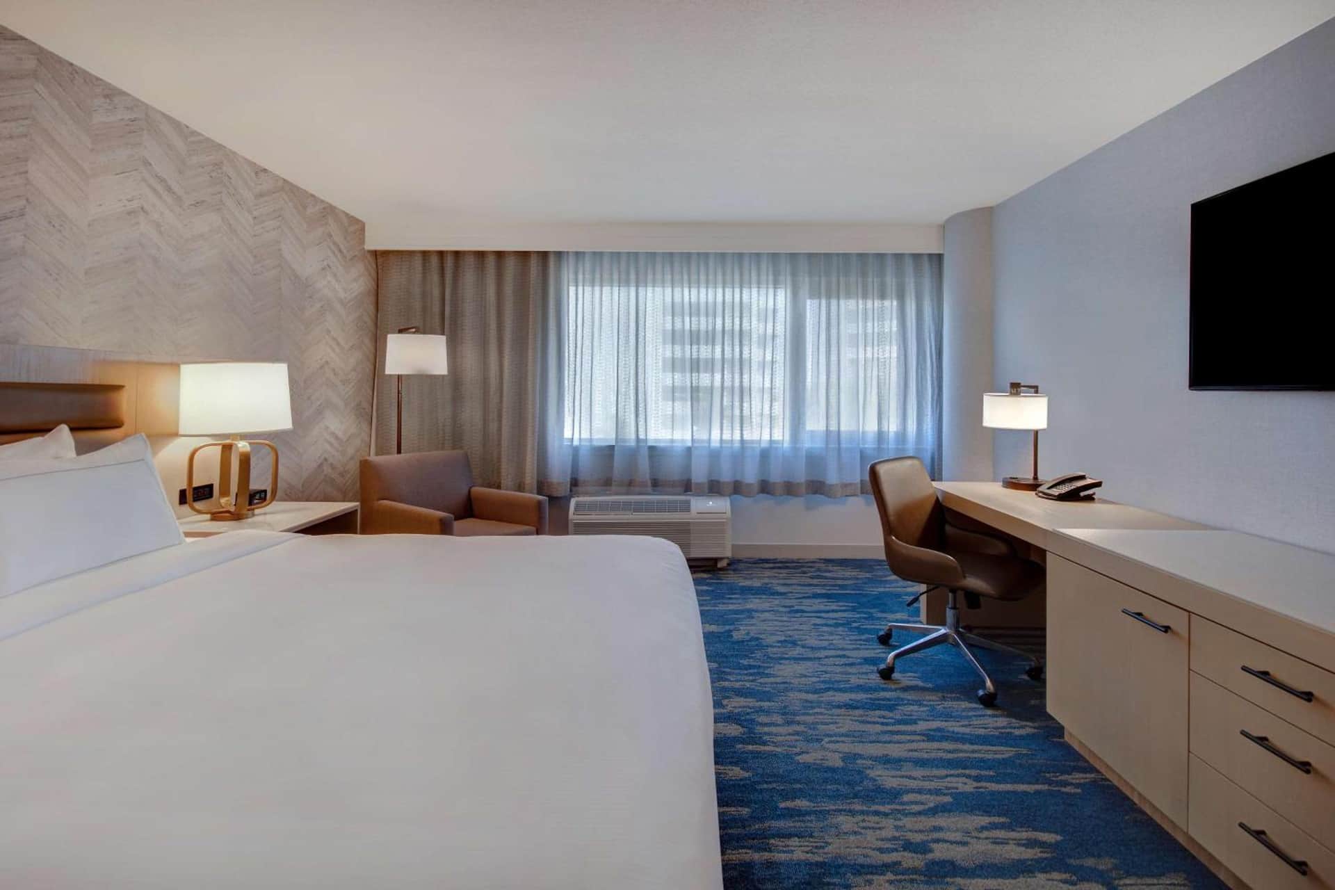 DoubleTree by Hilton LAX - El Segundo