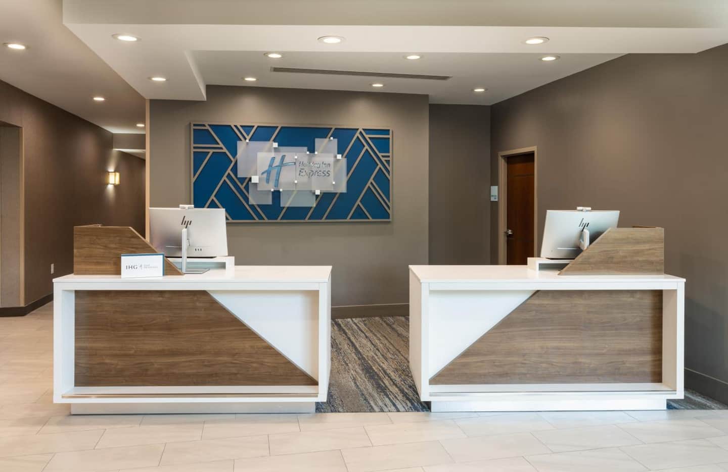Holiday Inn Express Miami Airport Blue Lagoon Area by IHG