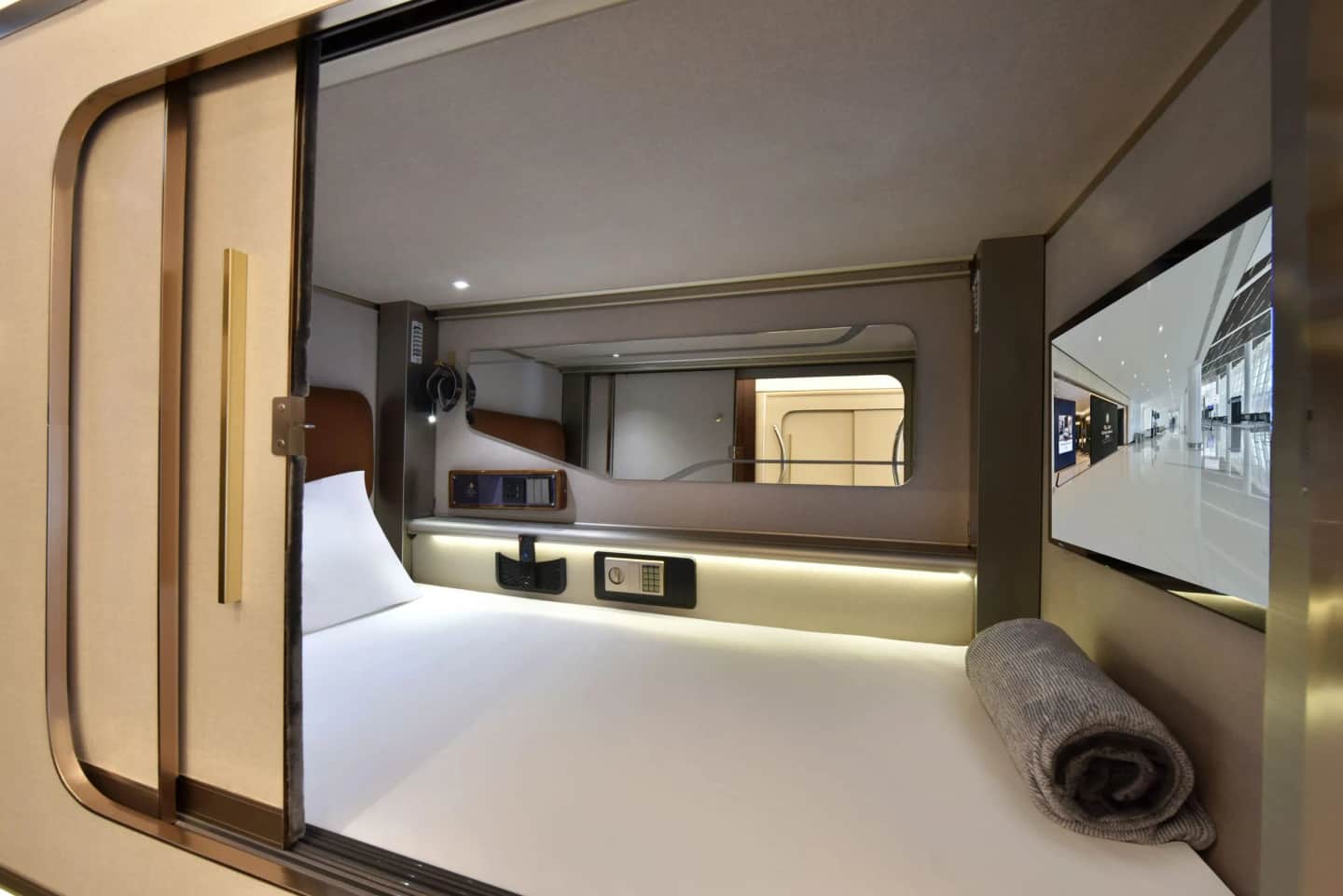 Bahrain Airport Hotel Airside Hotel for Transiting and Departing Passengers only
