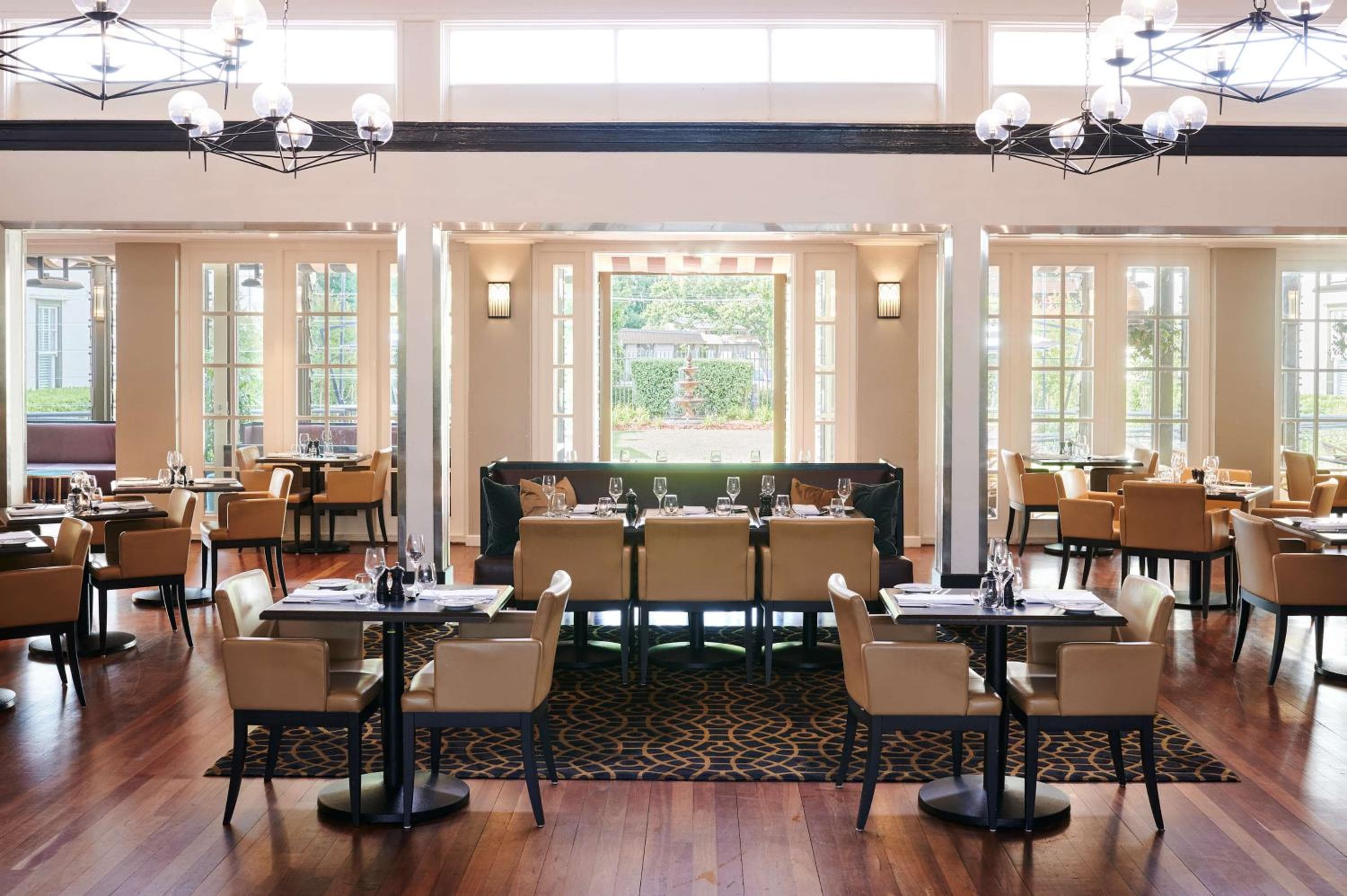 Hotel Kurrajong Canberra