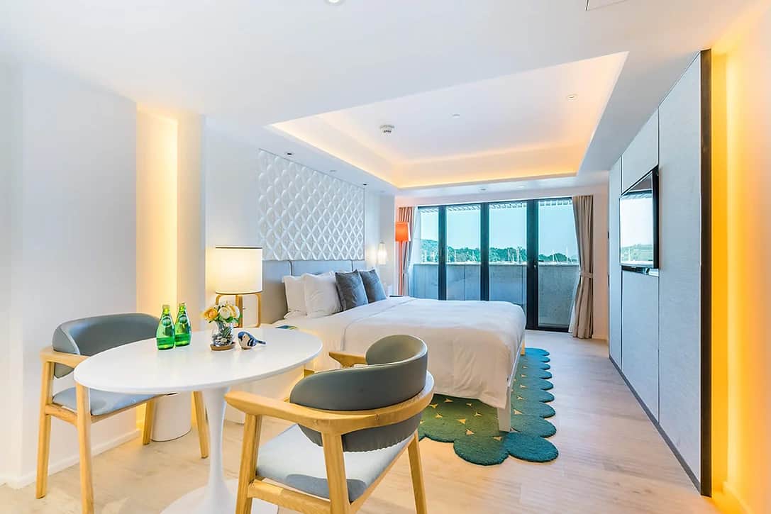 The Pier Hotel