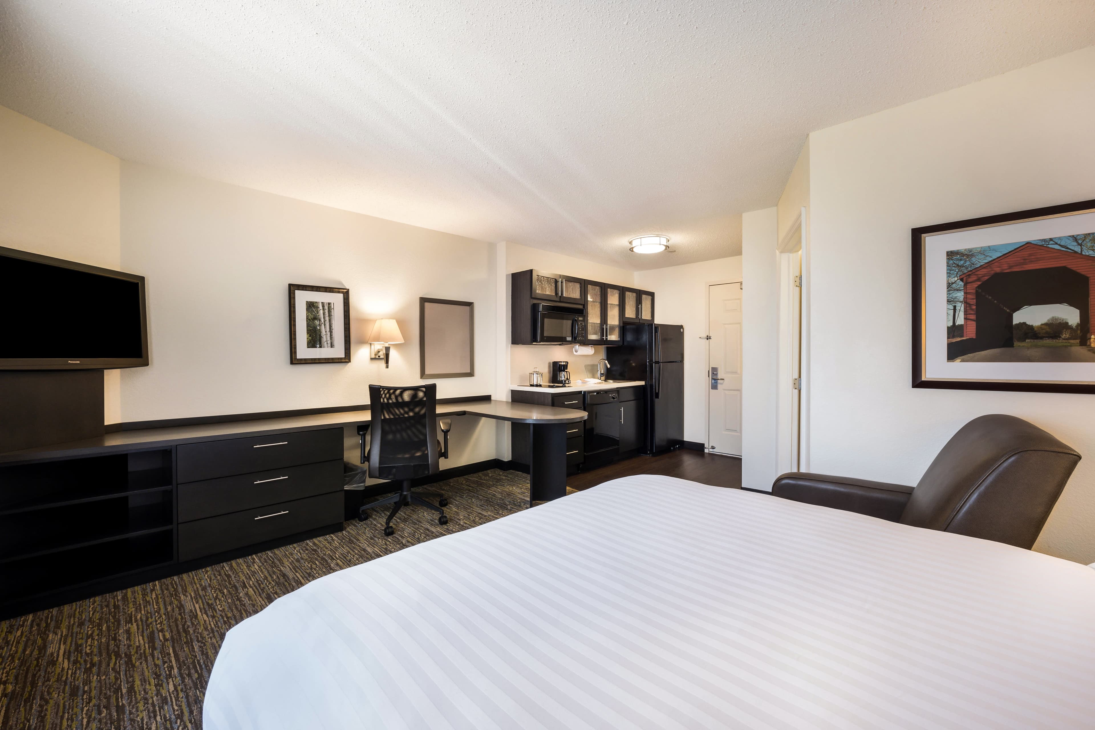 Sonesta Simply Suites Houston CityCentre I-10 West