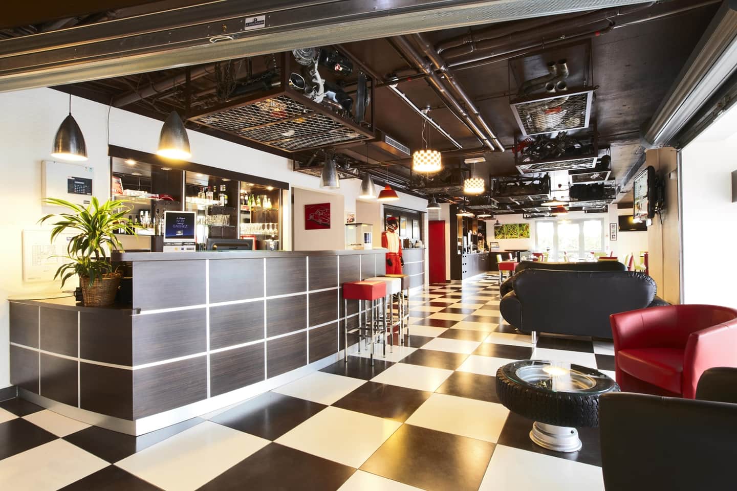 Enzo Hotels Reims Tinqueux By Kyriad Direct