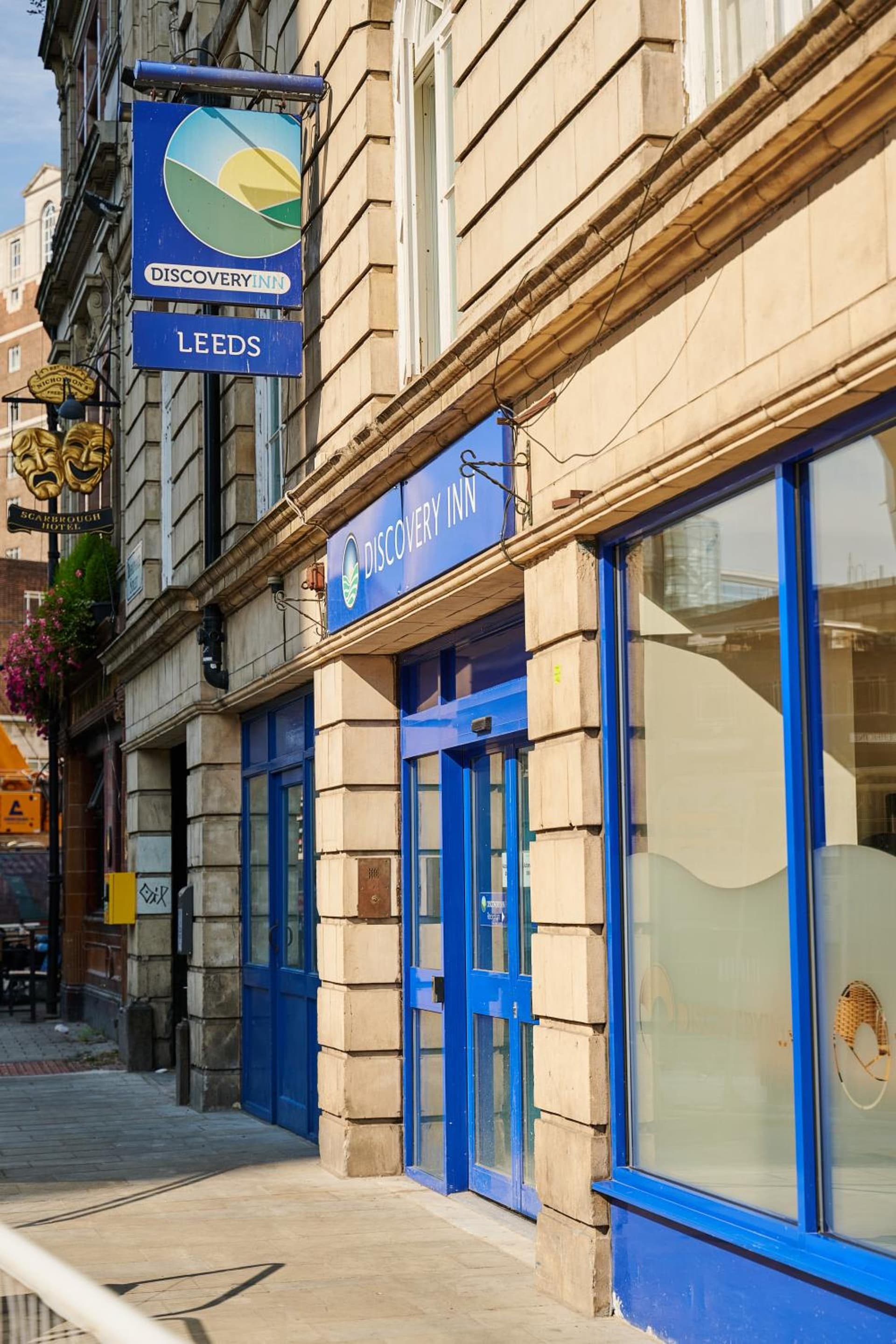 Discovery Inn - Leeds