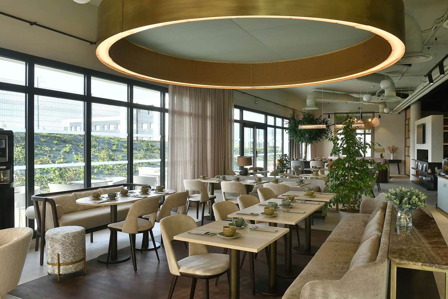 Golden Tulip Reims