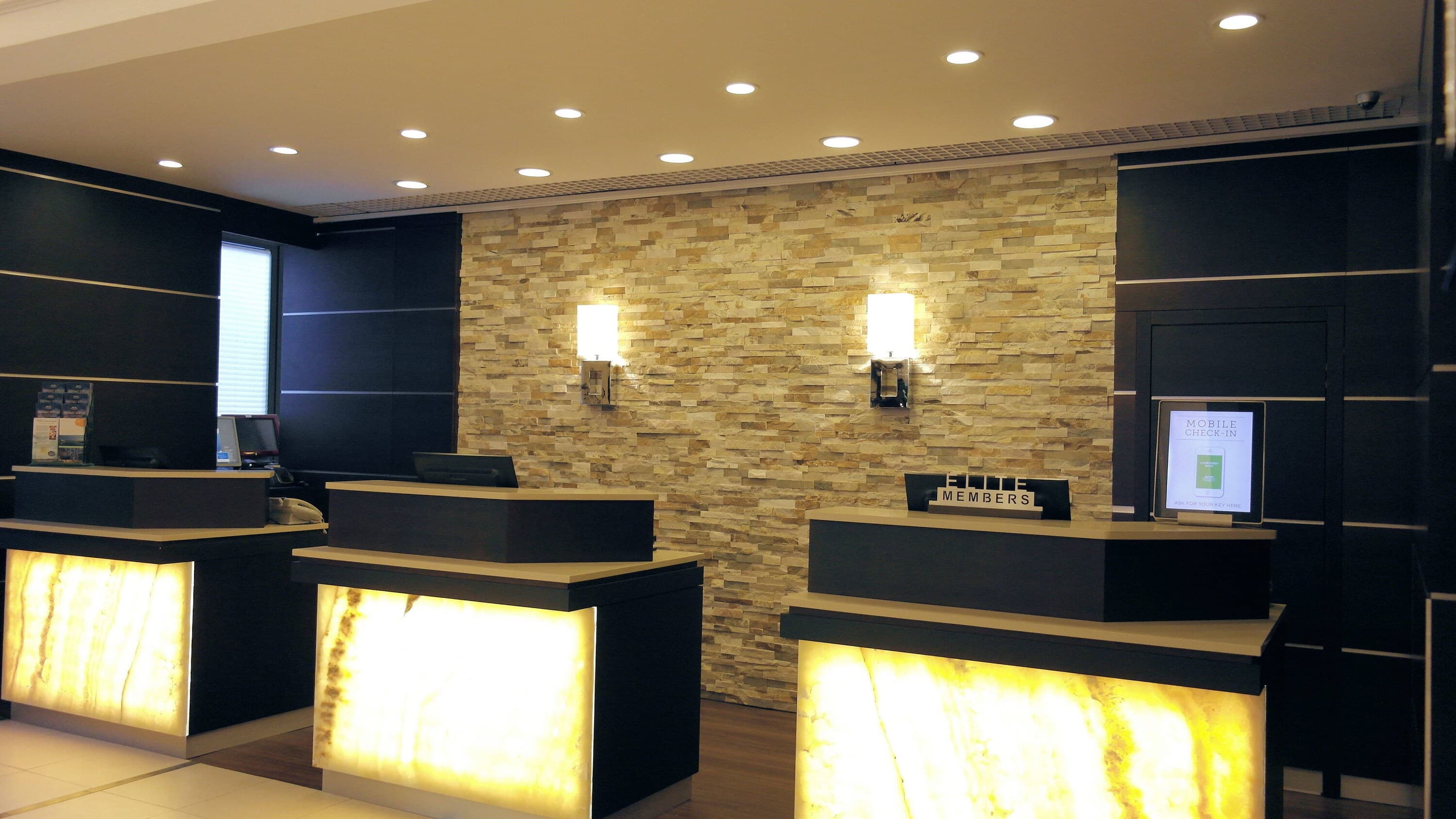 Courtyard by Marriott Düsseldorf Seestern