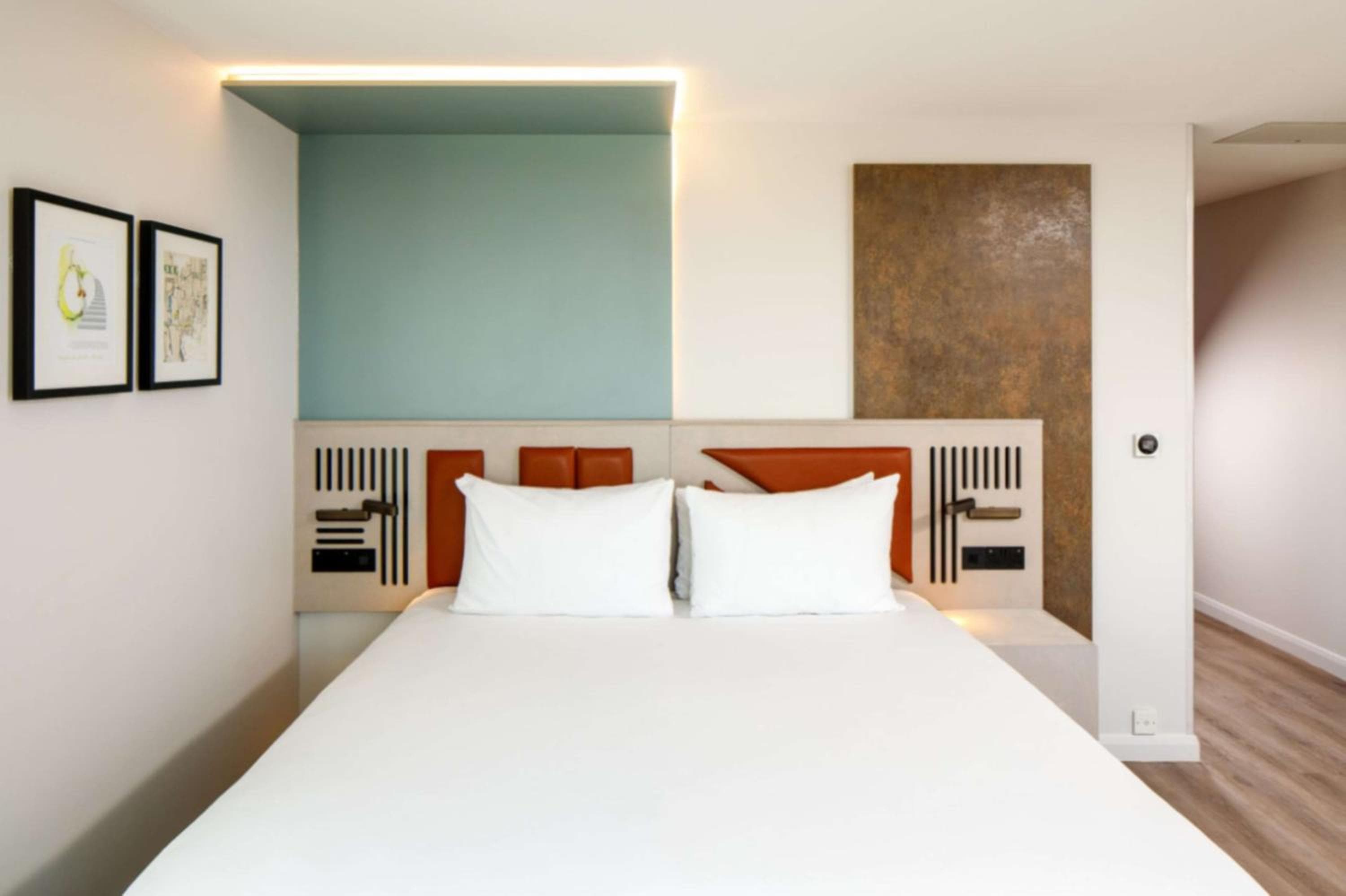 Spark by Hilton London Romford