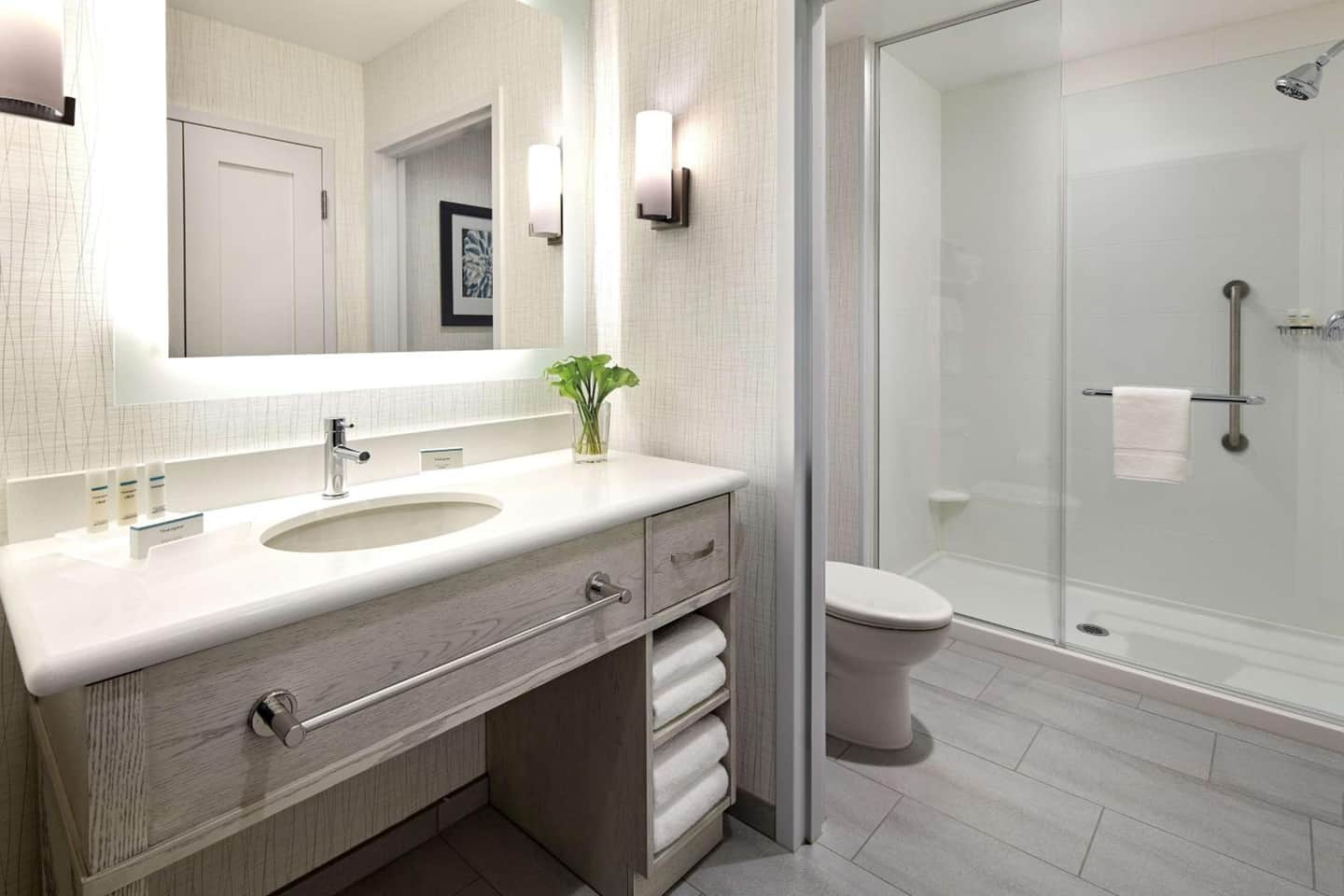 Homewood Suites by Hilton Long Beach Airport