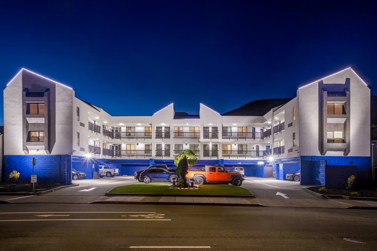 Days Inn by Wyndham San Francisco S/Oyster Point Airport