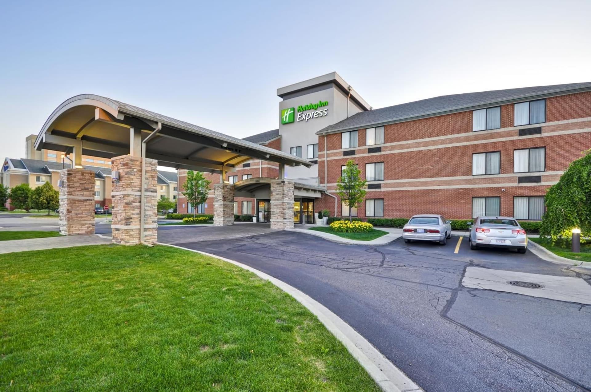 Holiday Inn Express Romulus / Detroit Airport by IHG