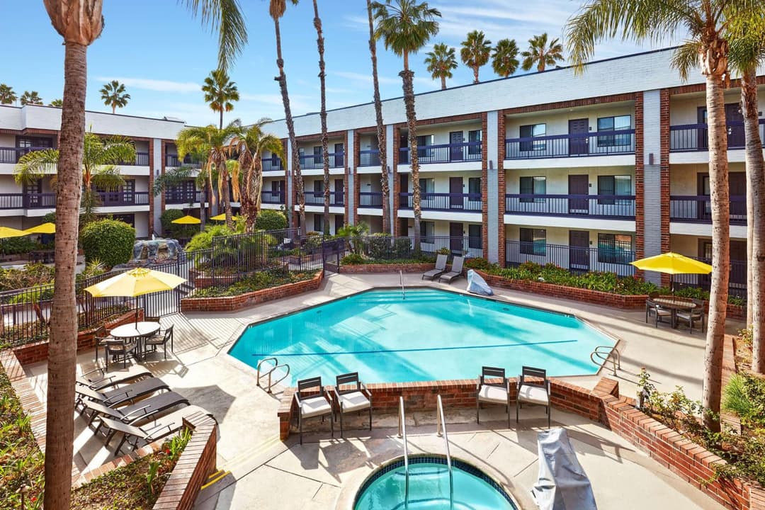 Best Western Plus Meridian Inn & Suites, Anaheim-Orange