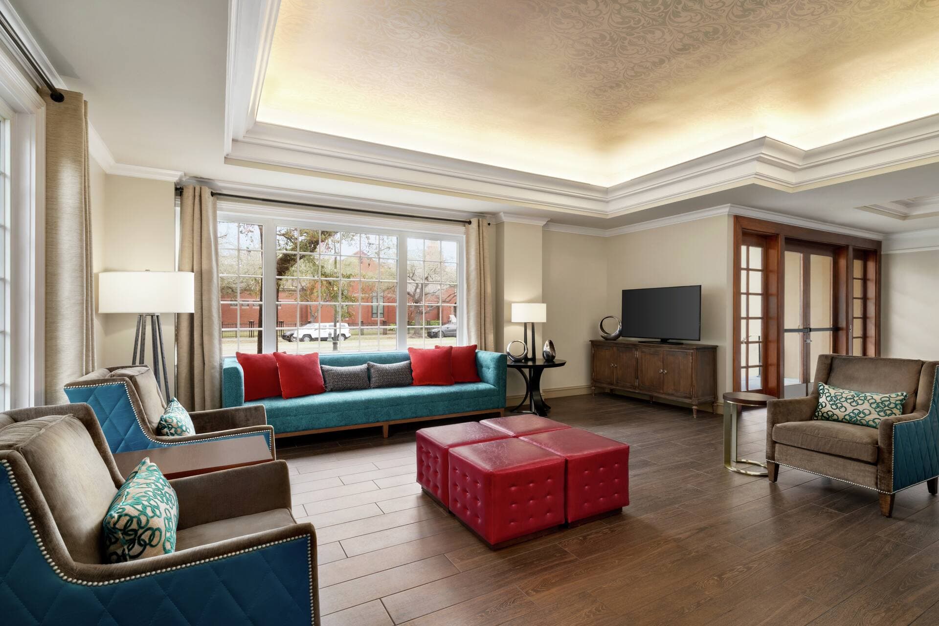 Hampton Inn New Orleans-St. Charles Ave./Garden District