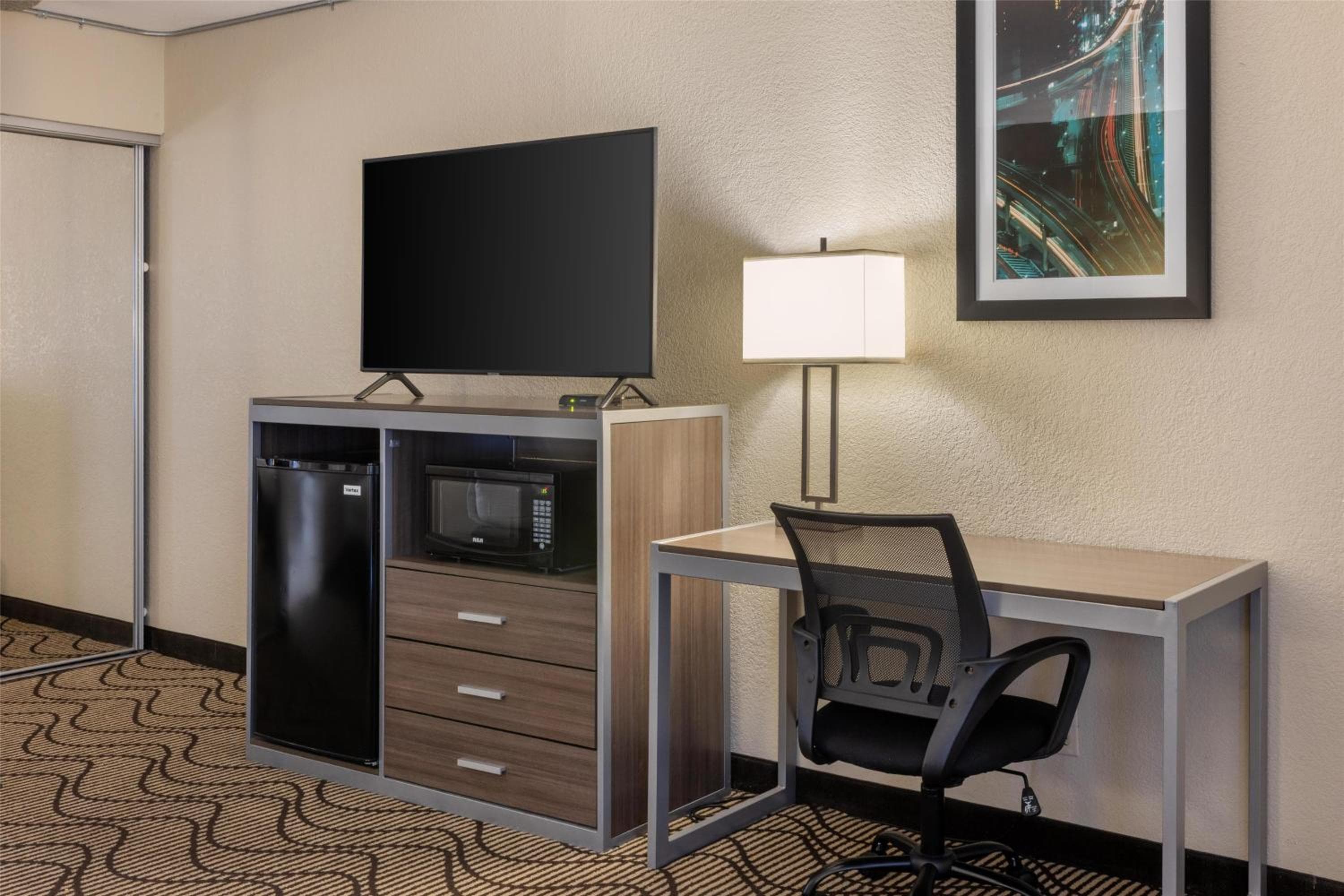 Best Western Heritage Inn