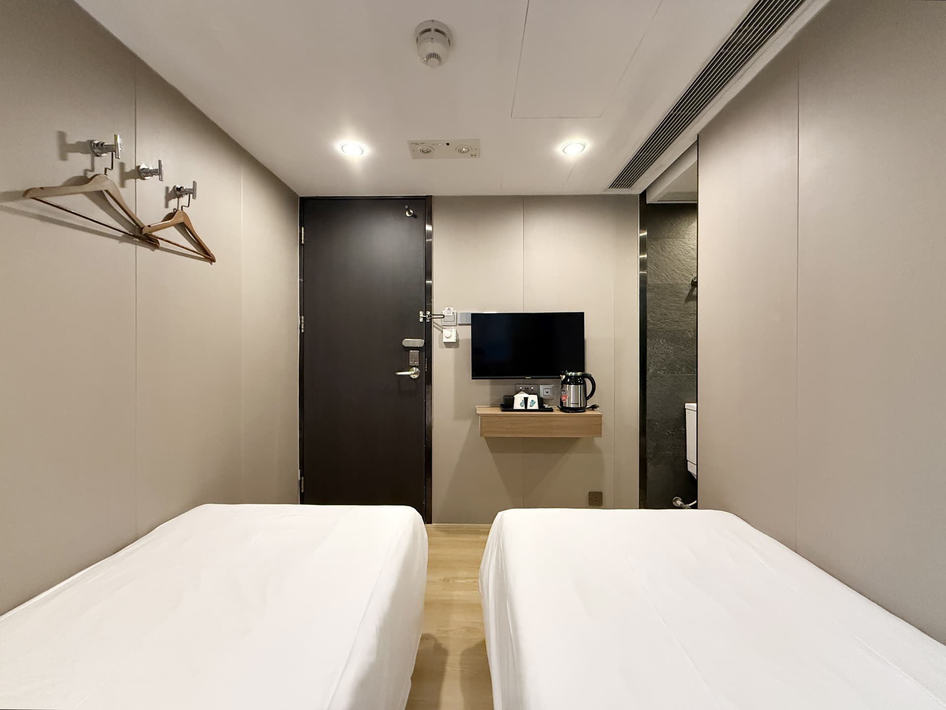 Noble Park Hotel