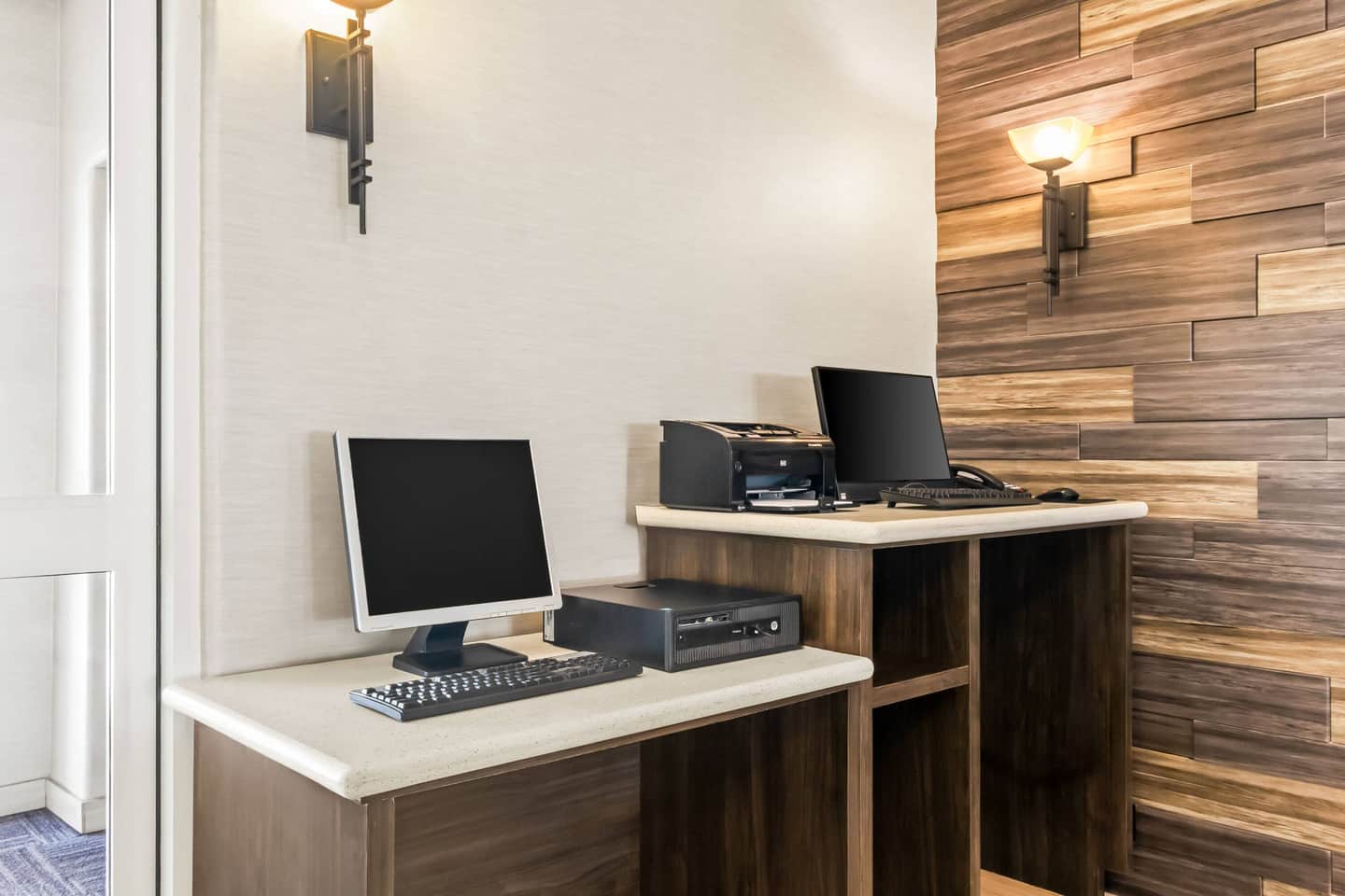 La Quinta Inn & Suites by Wyndham Houston Energy Corridor
