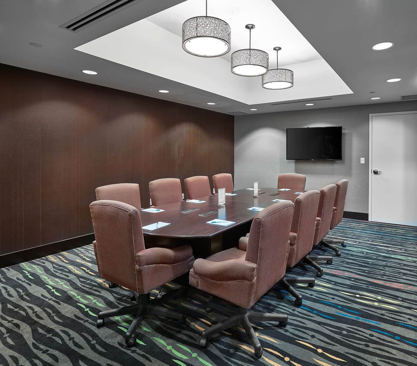 Homewood Suites by Hilton Calgary-Airport