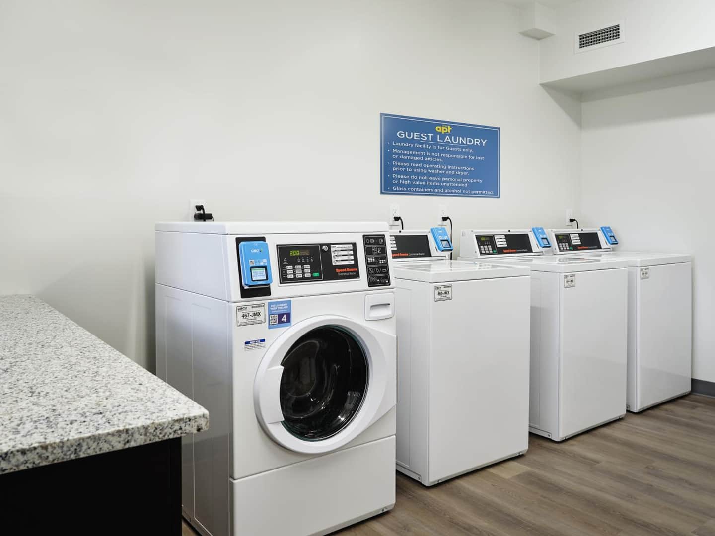 stayAPT Suites Huntsville