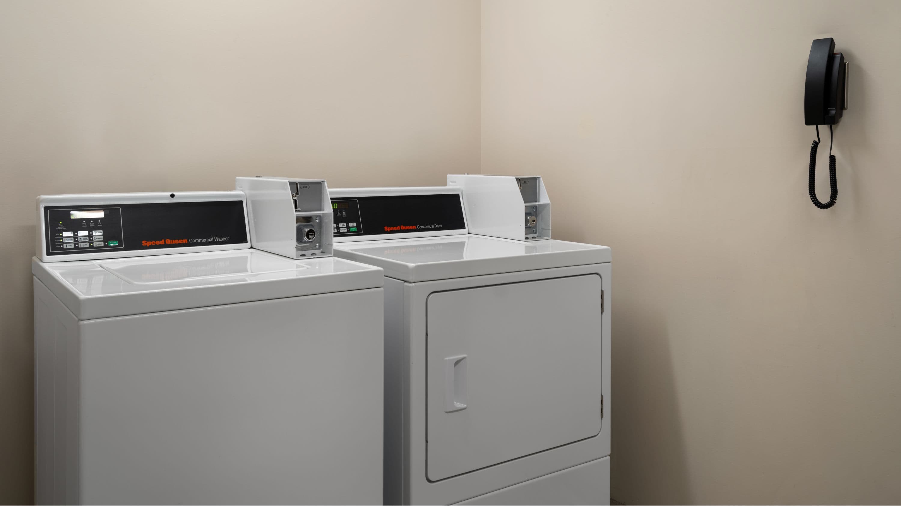 Courtyard by Marriott Seattle SeaTac Airport