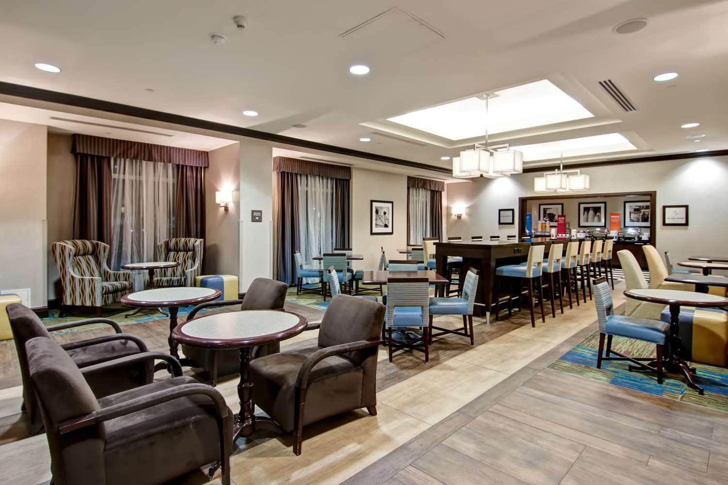 Hampton Inn by Hilton Toronto Airport Corporate Centre