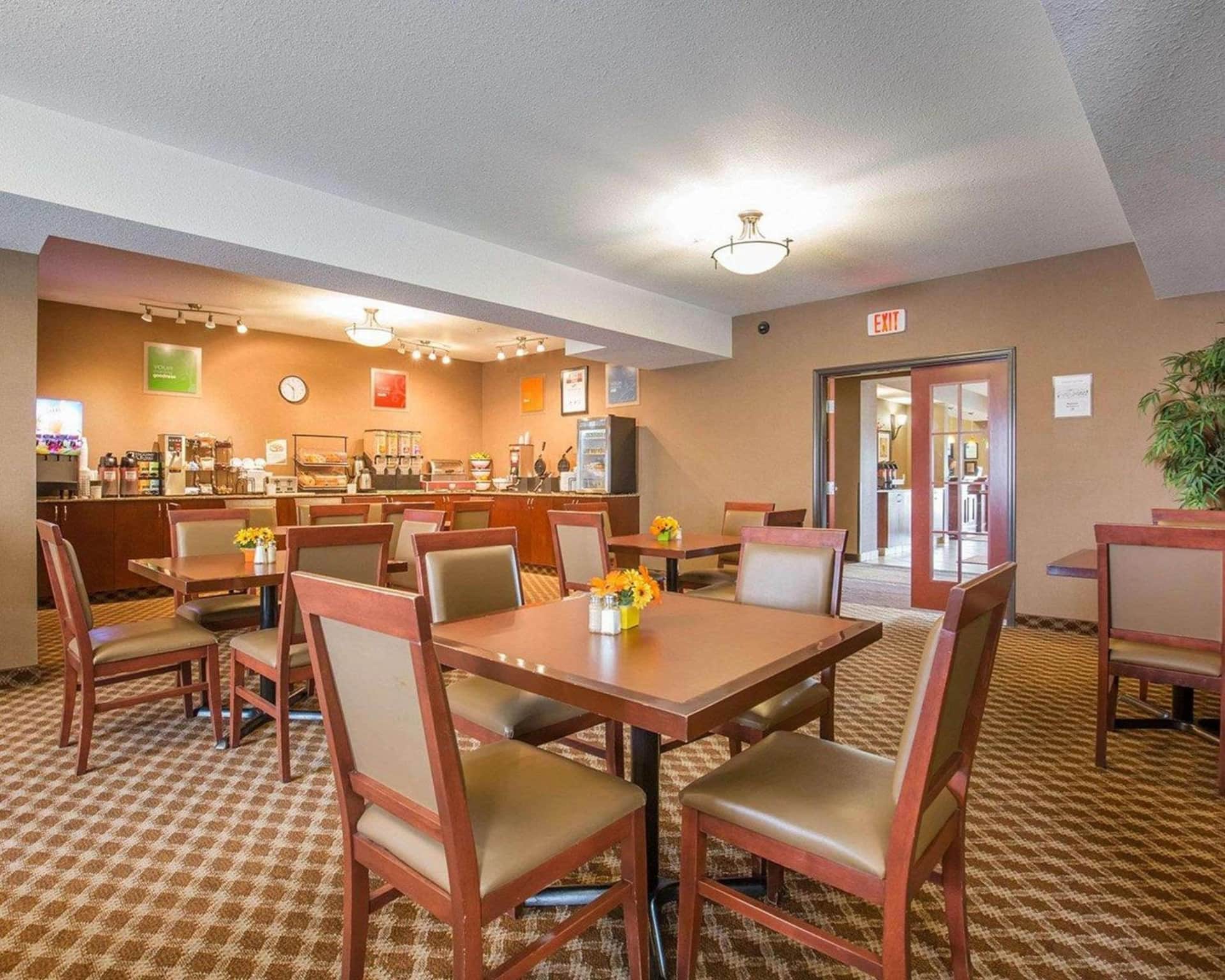 Comfort Inn & Suites