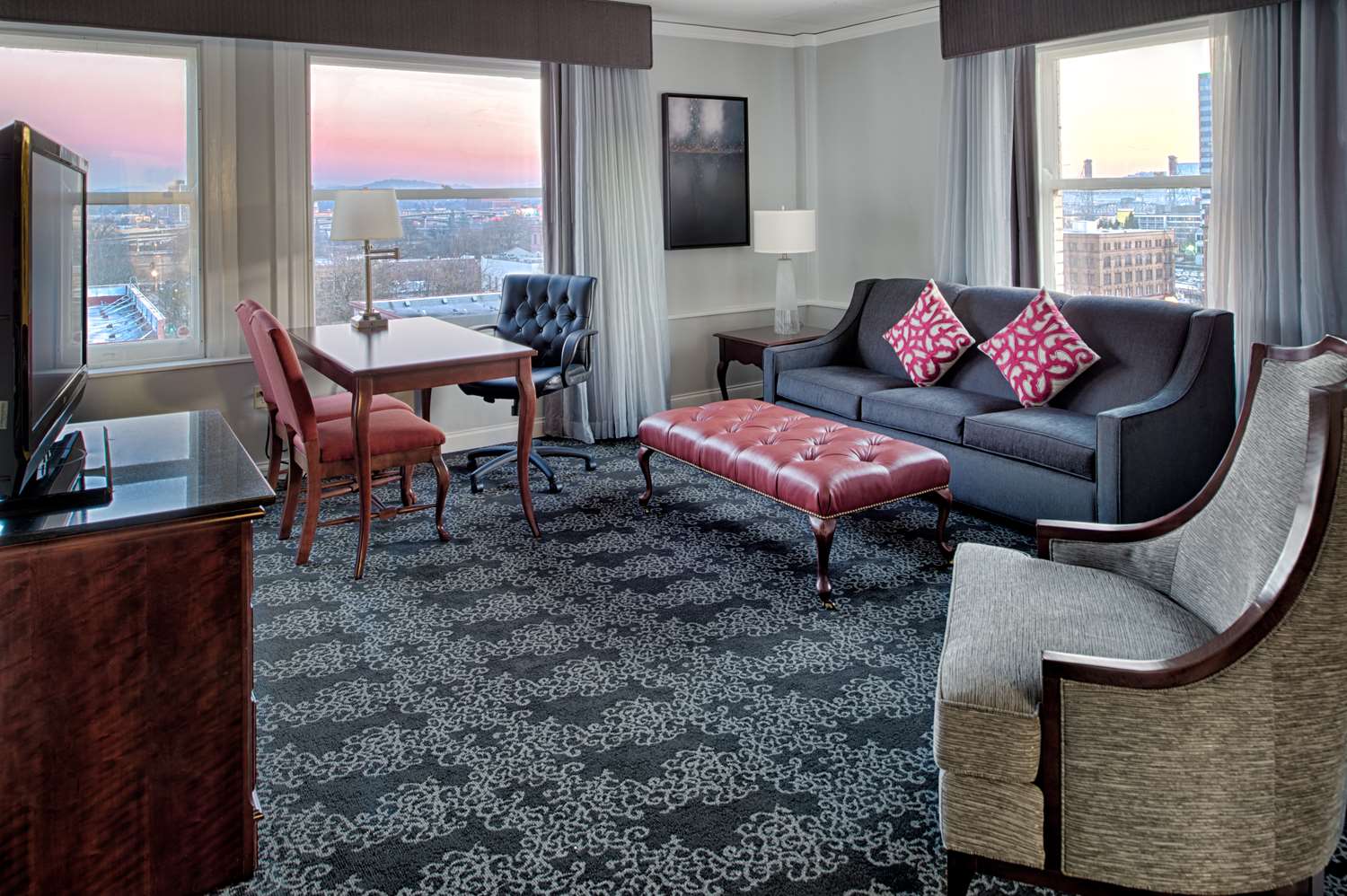 Embassy Suites by Hilton Portland Downtown