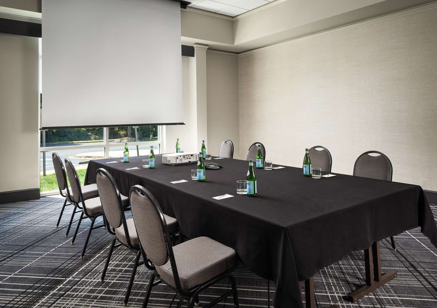 Hilton Charlotte Airport Hotel