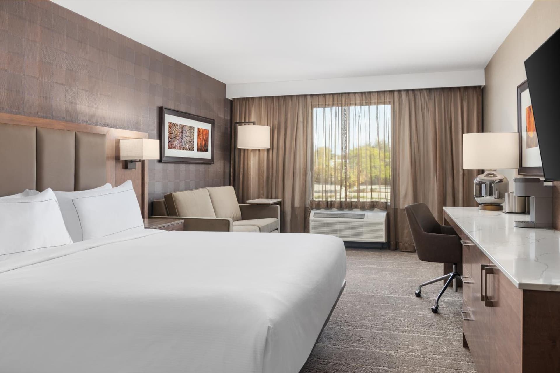 DoubleTree by Hilton Kitchener