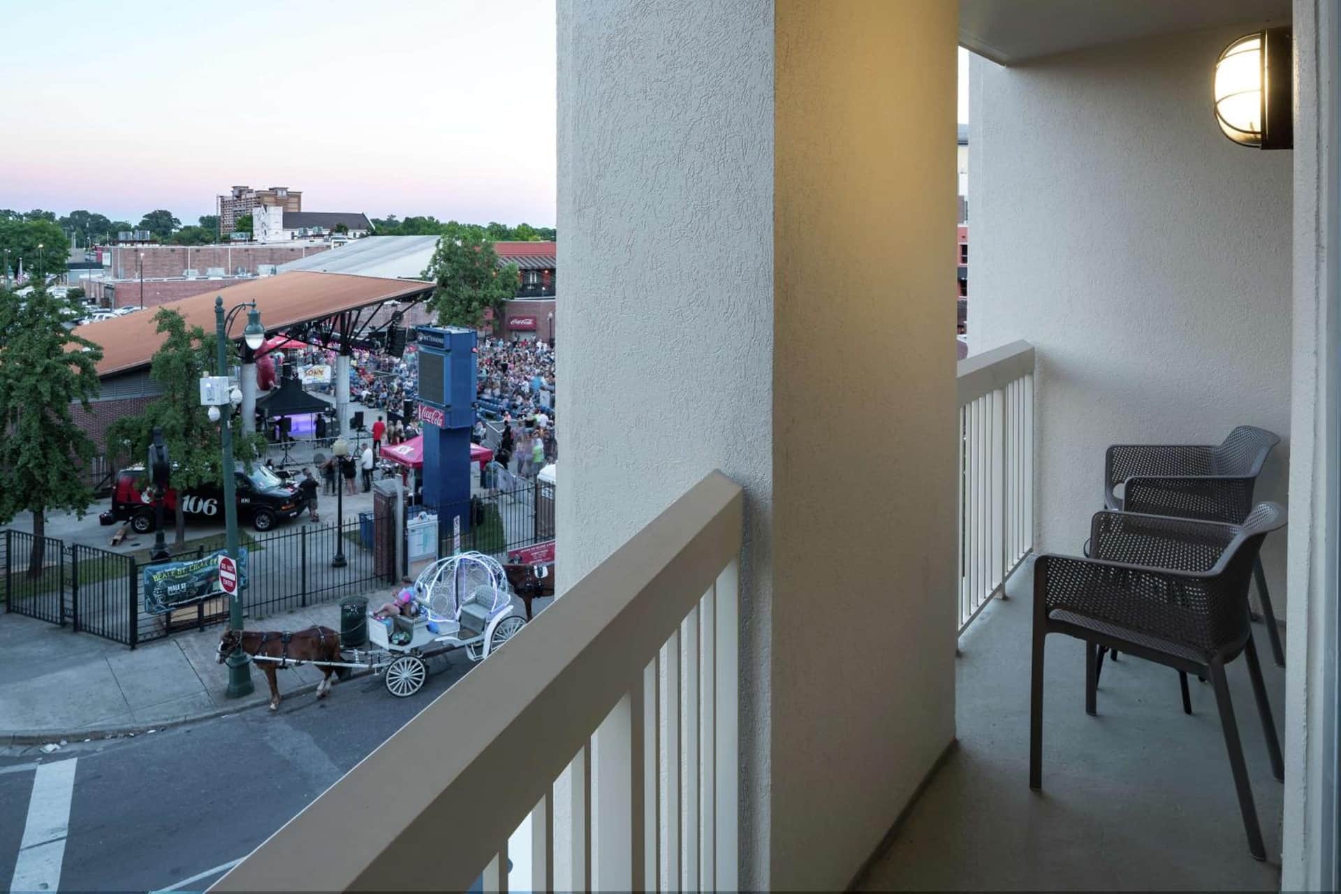 Hampton Inn & Suites Memphis at Beale Street