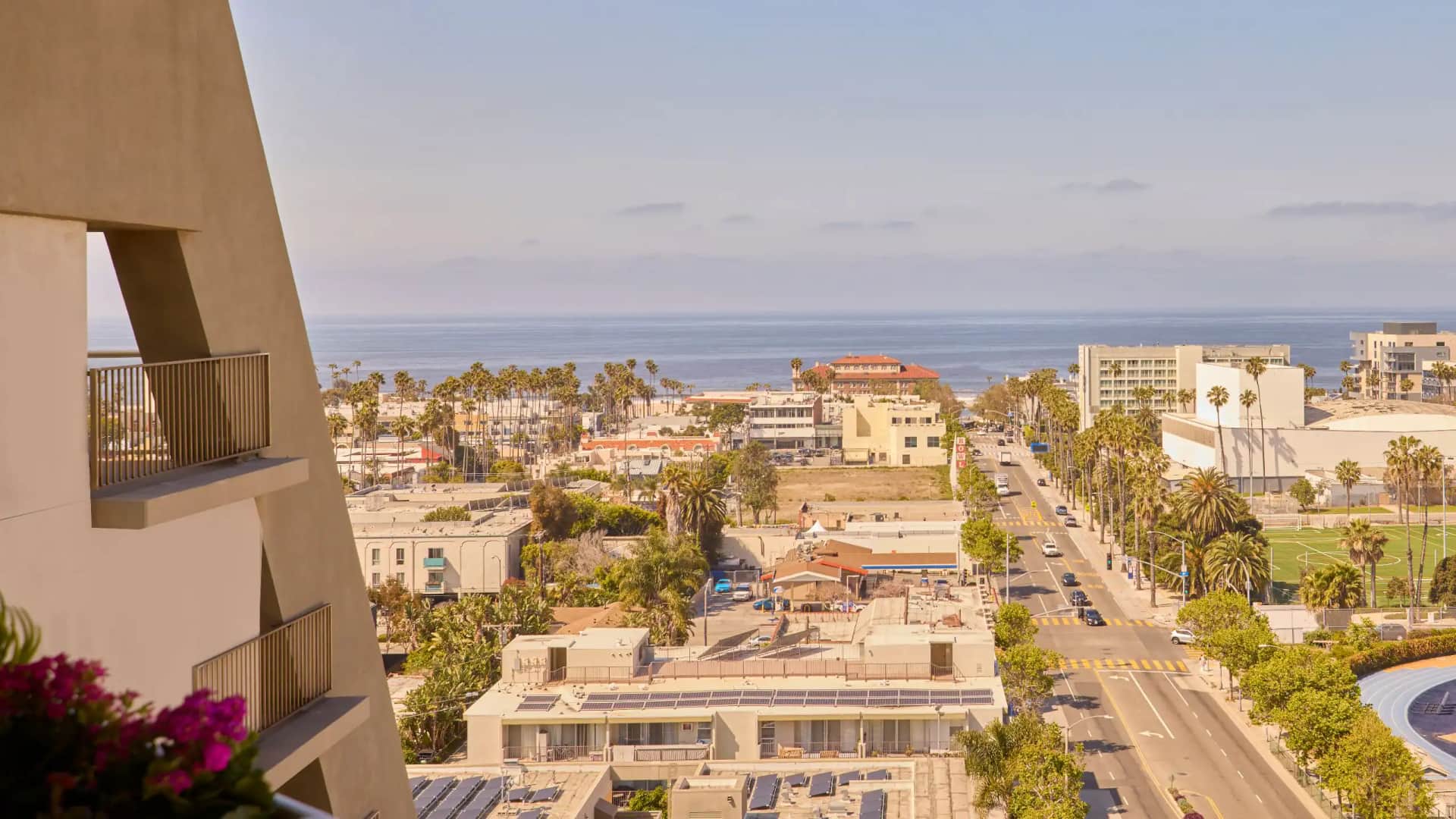 Hyatt Centric Delfina Santa Monica