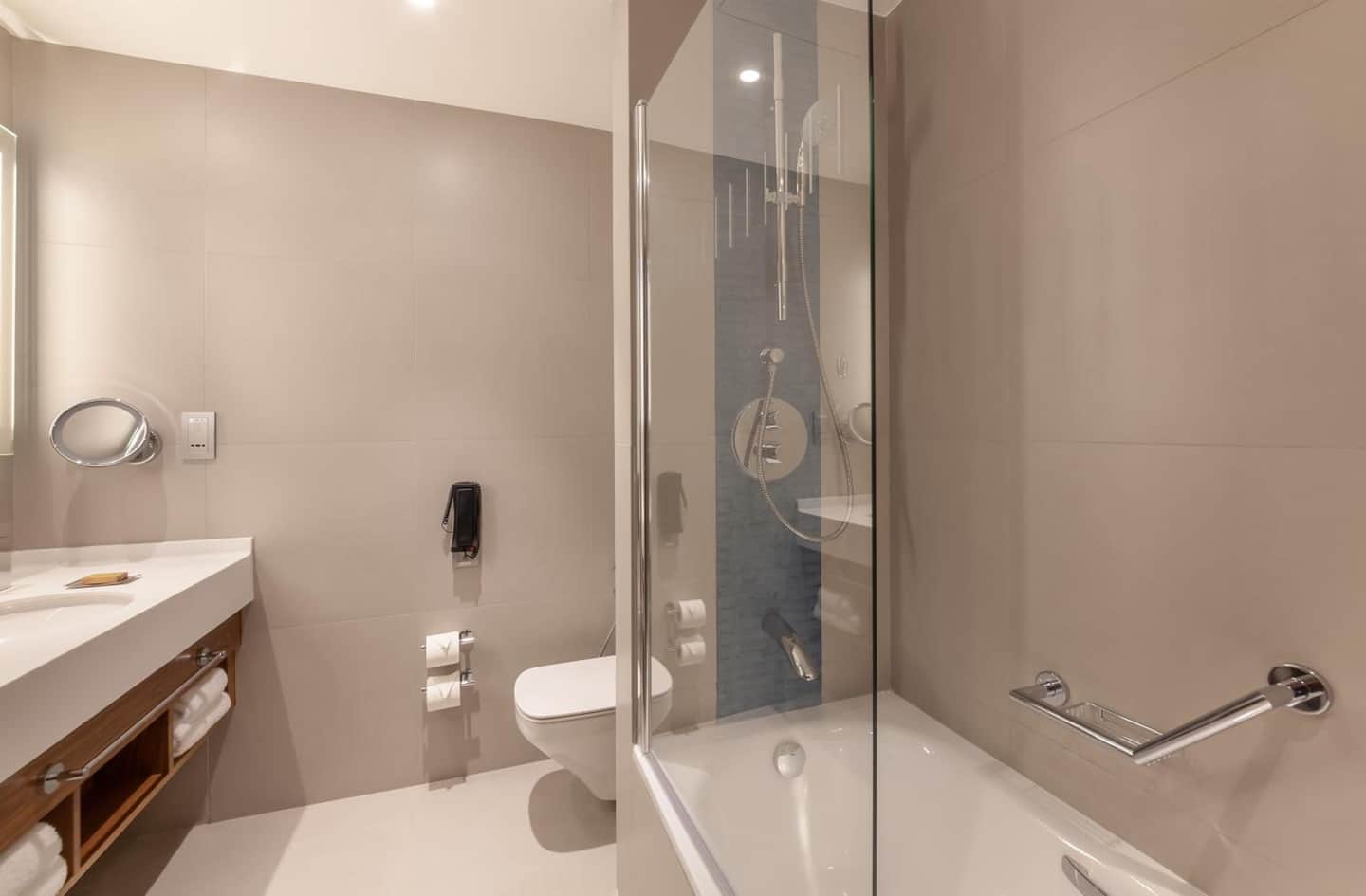 DoubleTree by Hilton Dubai Al Jadaf
