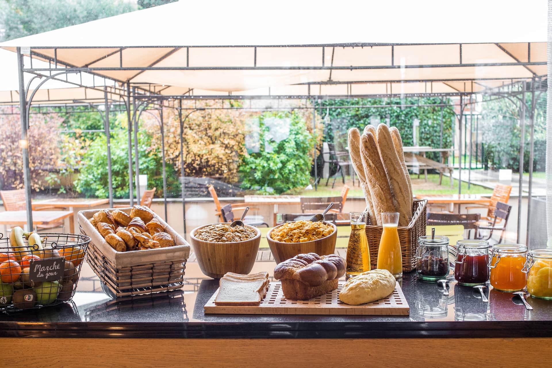 Courtyard by Marriott Paris La Defense West - Colombes