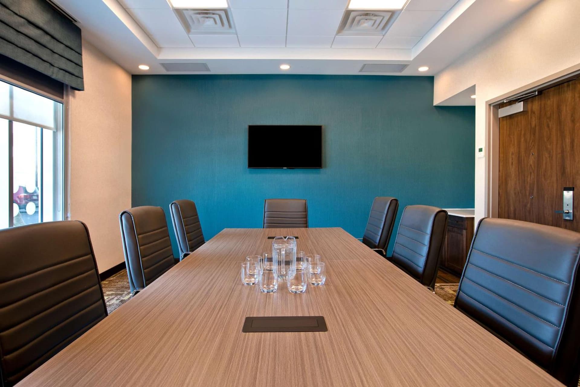 Hampton Inn & Suites Ottawa West