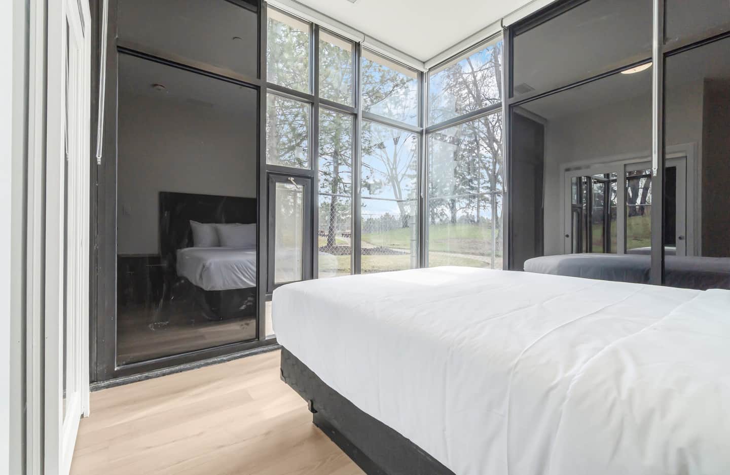 Meadowvale Apartment Hotel
