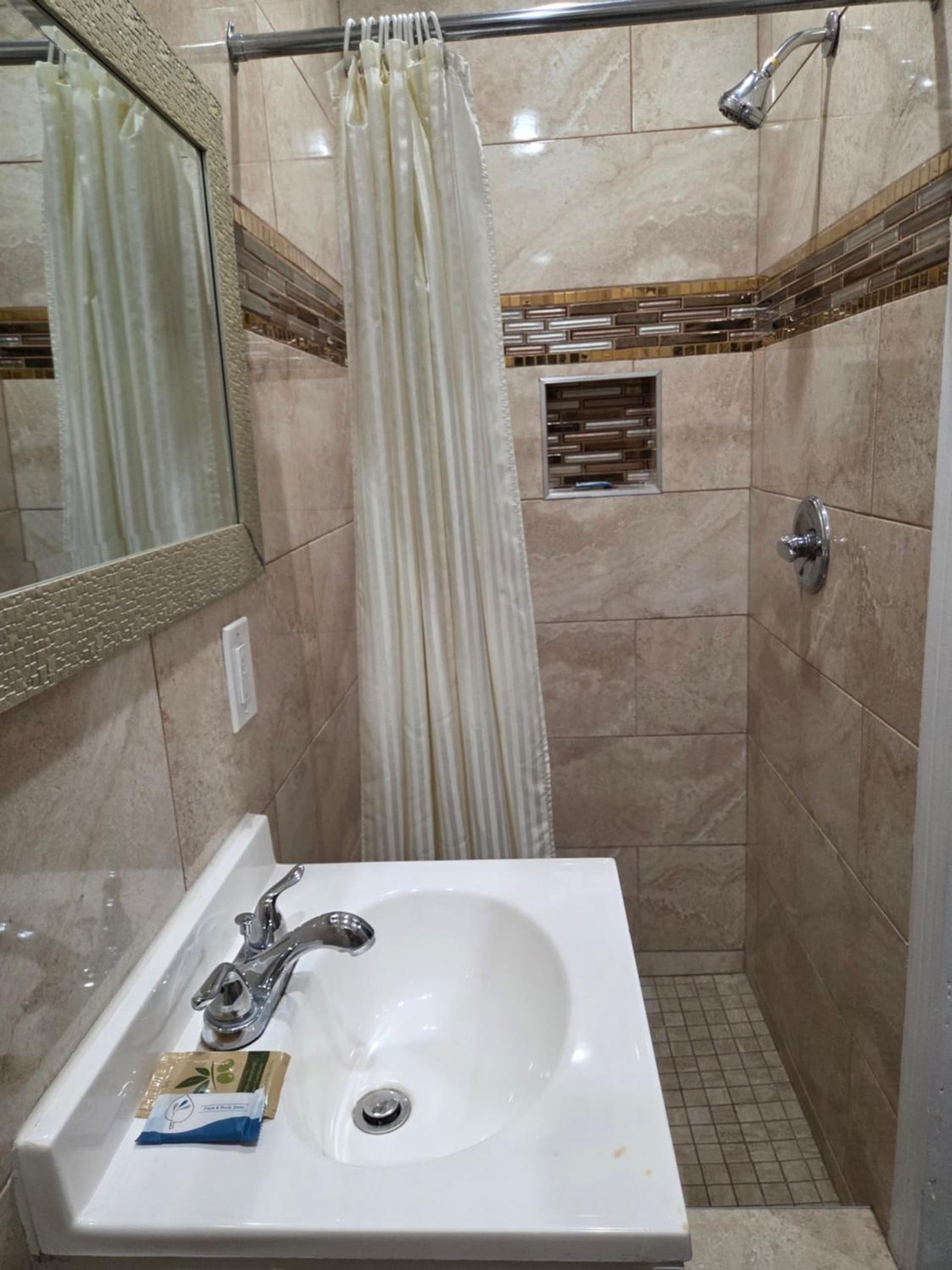 Astro Motel