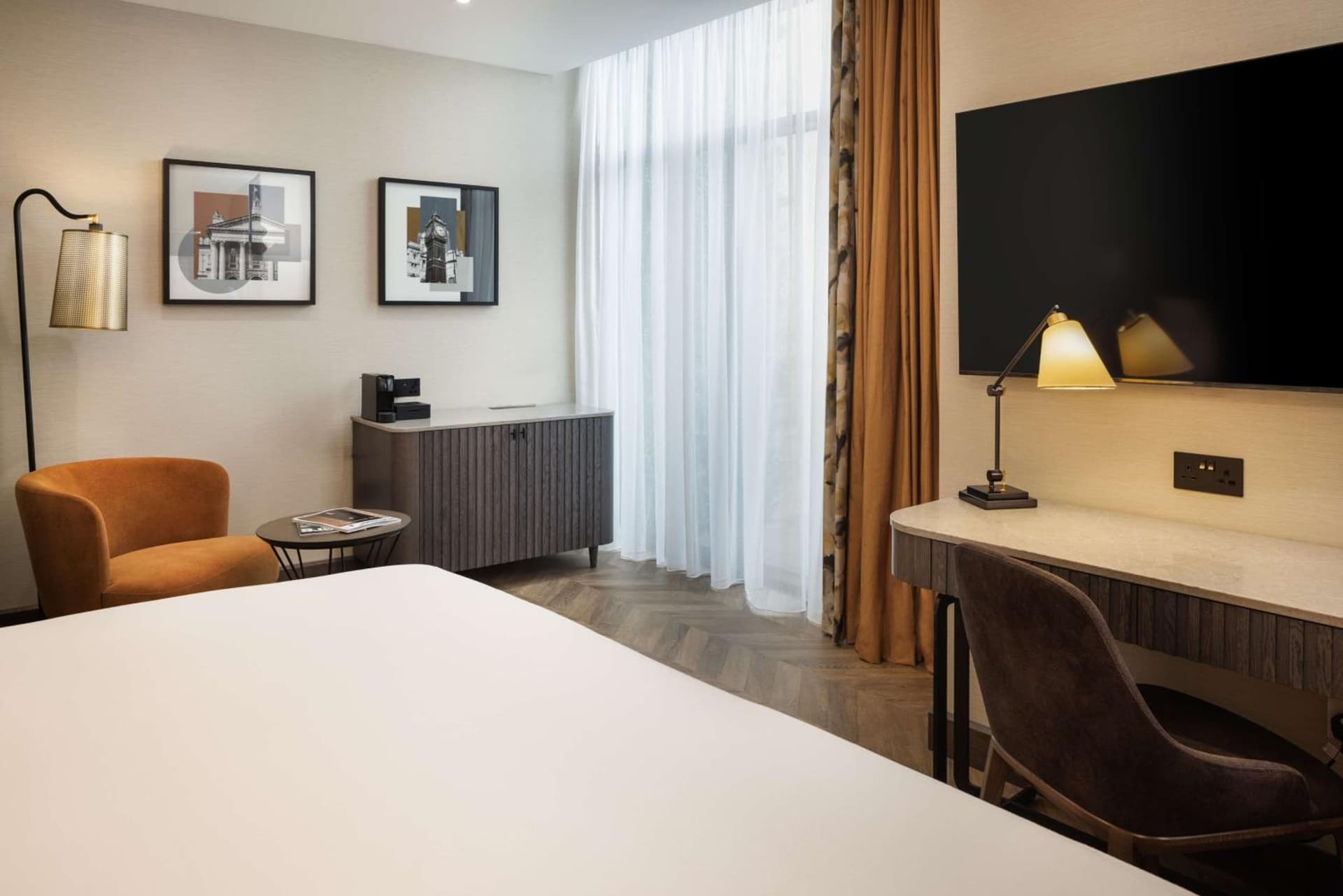 DoubleTree by Hilton London - Victoria