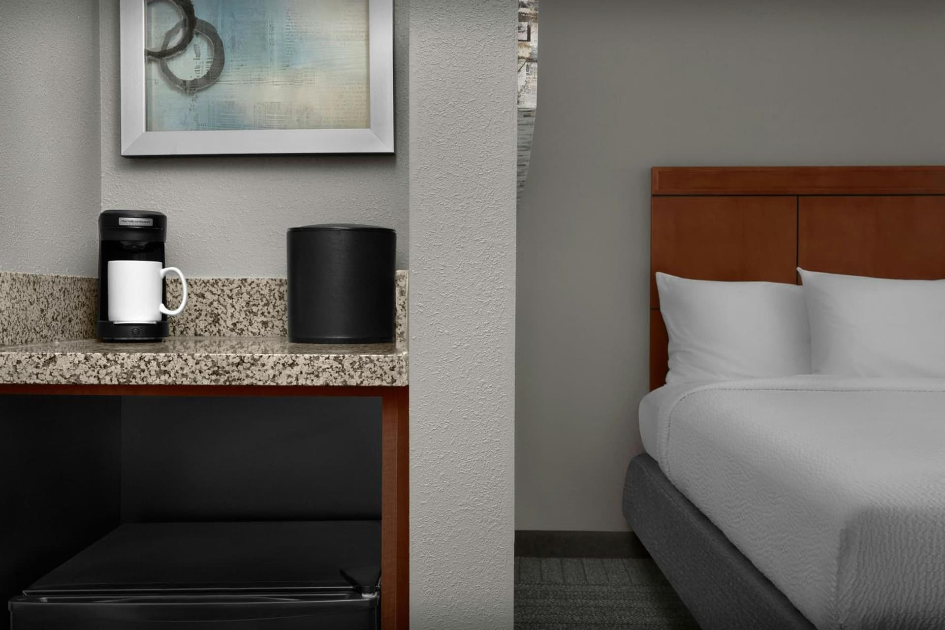 Courtyard by Marriott Greensboro Airport