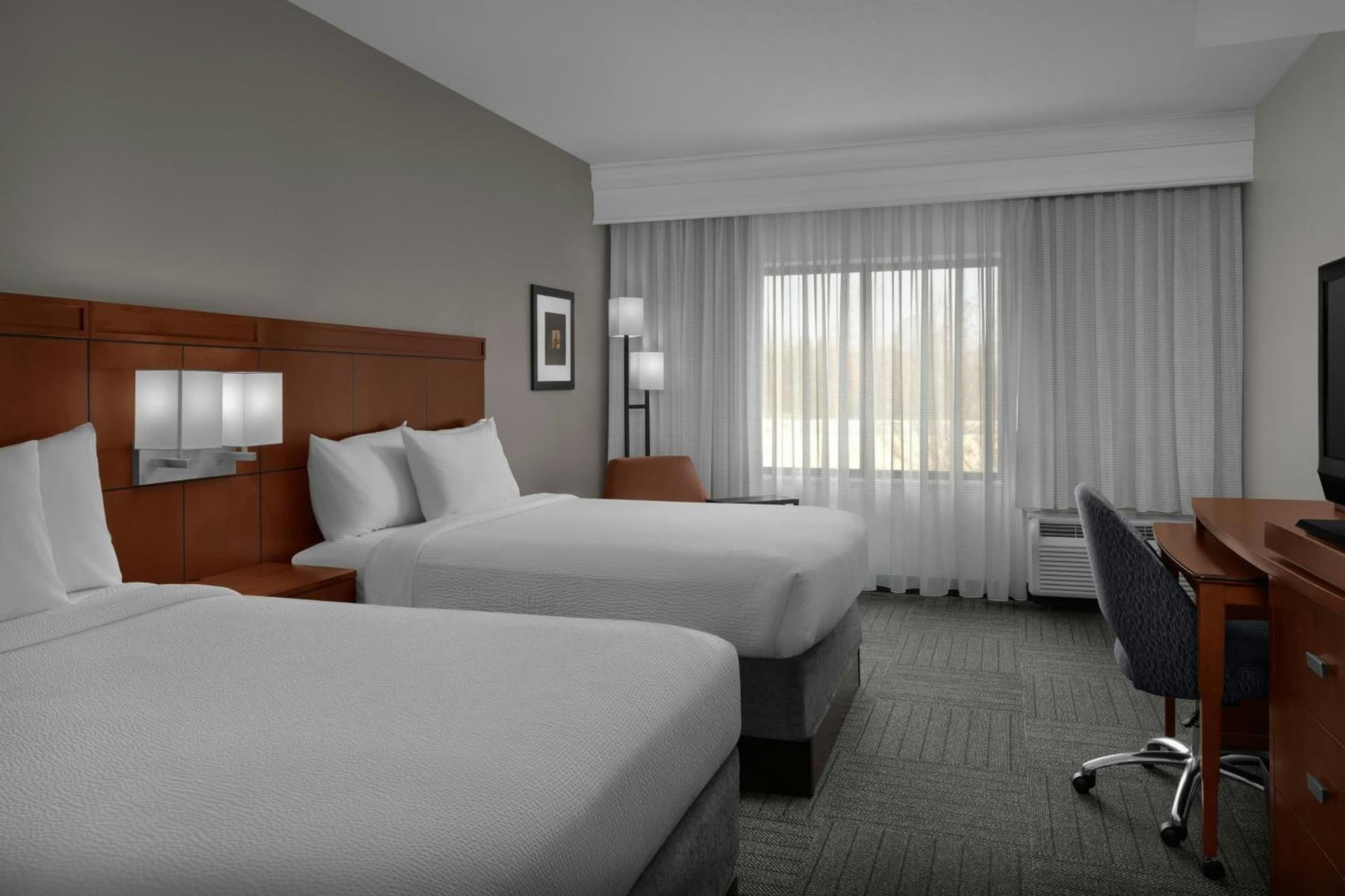 Courtyard by Marriott Greensboro Airport