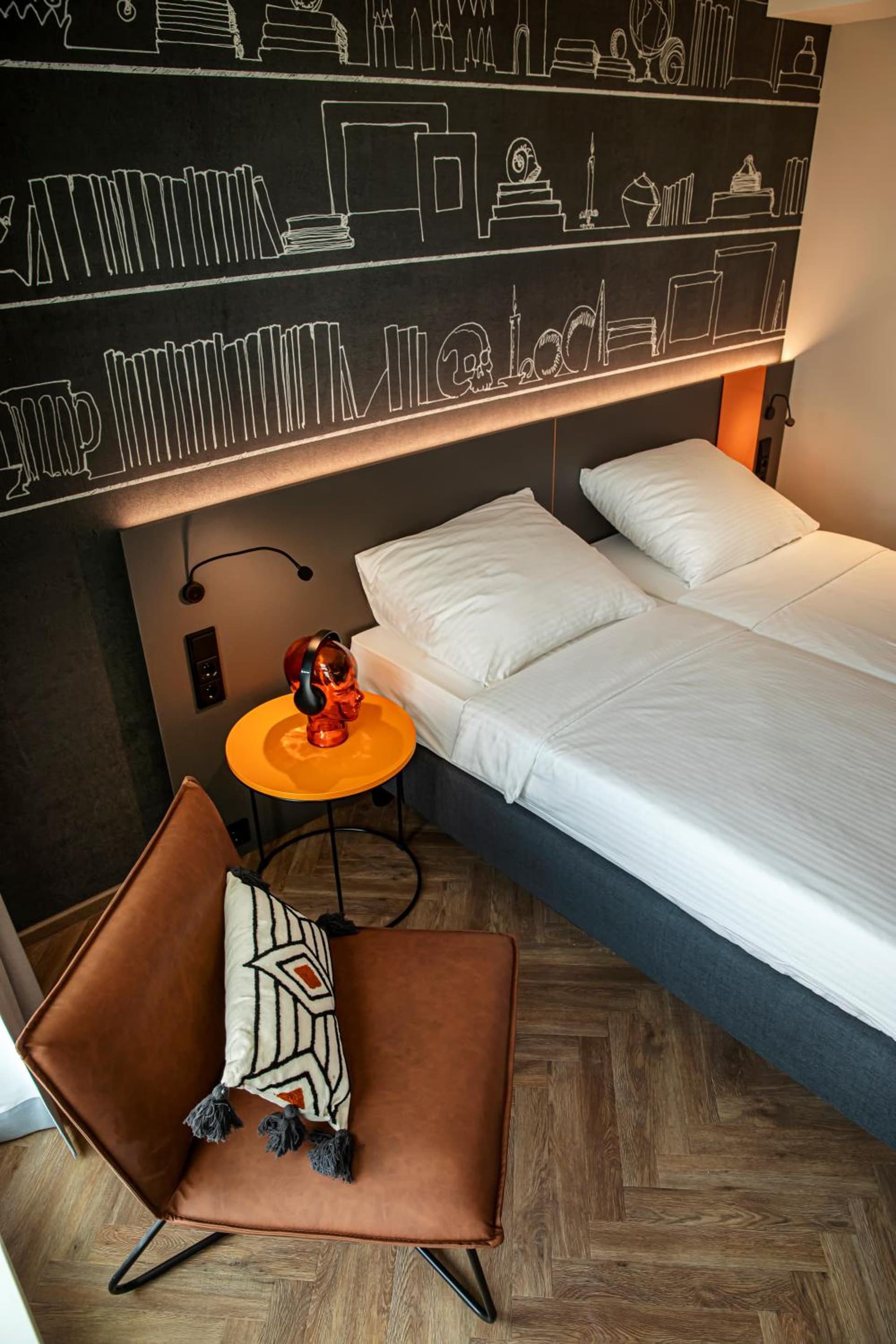LOGINN Hotel Köln Airport