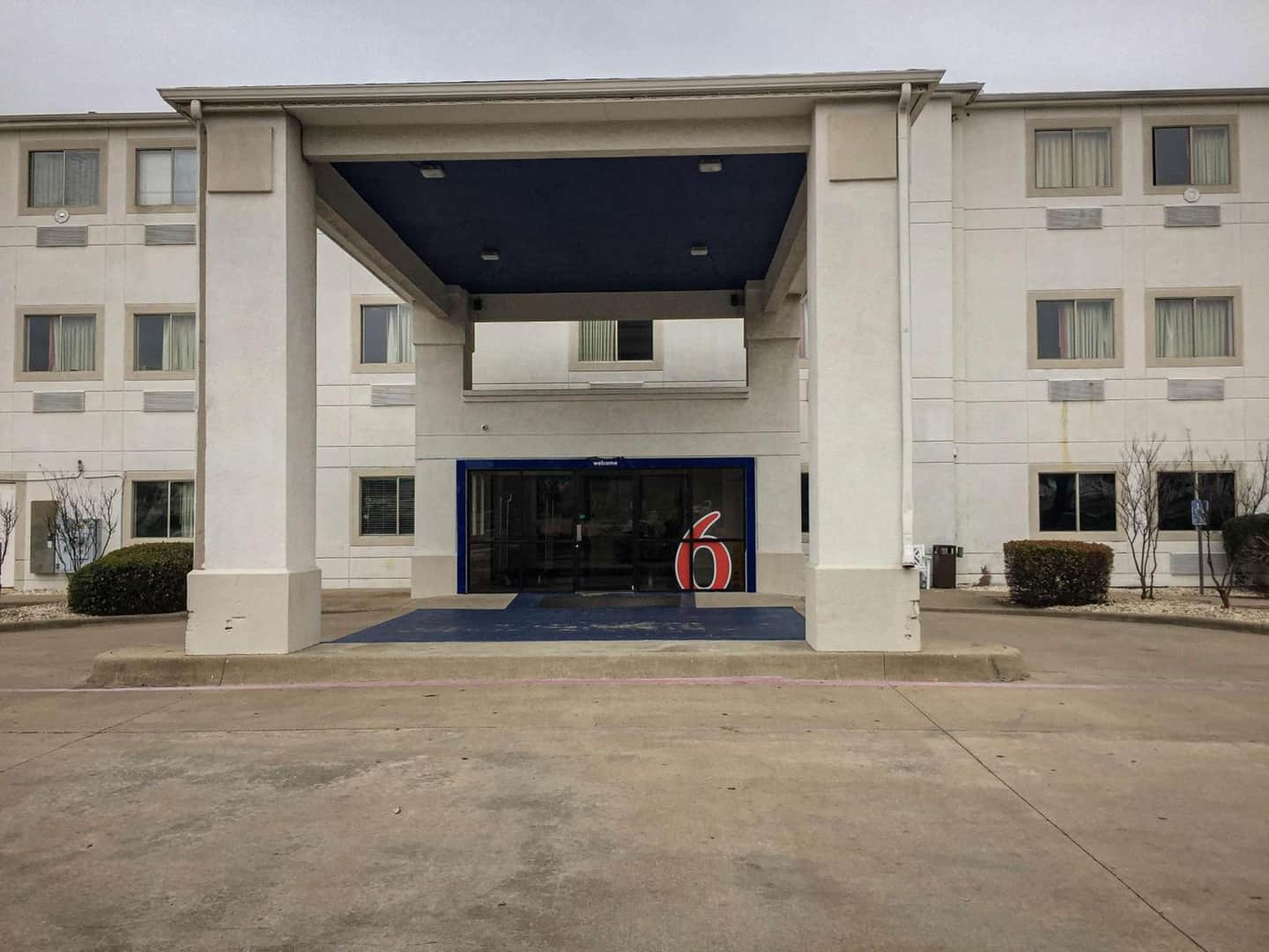 Motel 6-Woodway, TX