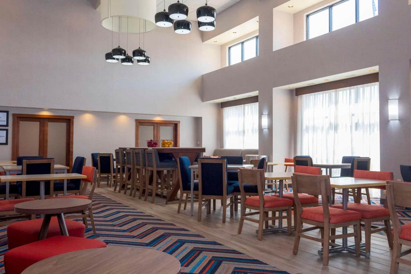 Hampton Inn & Suites Riverton