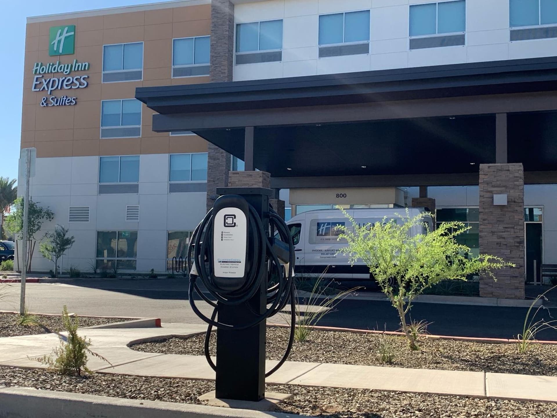 Holiday Inn Express & Suites - Phoenix - Airport North