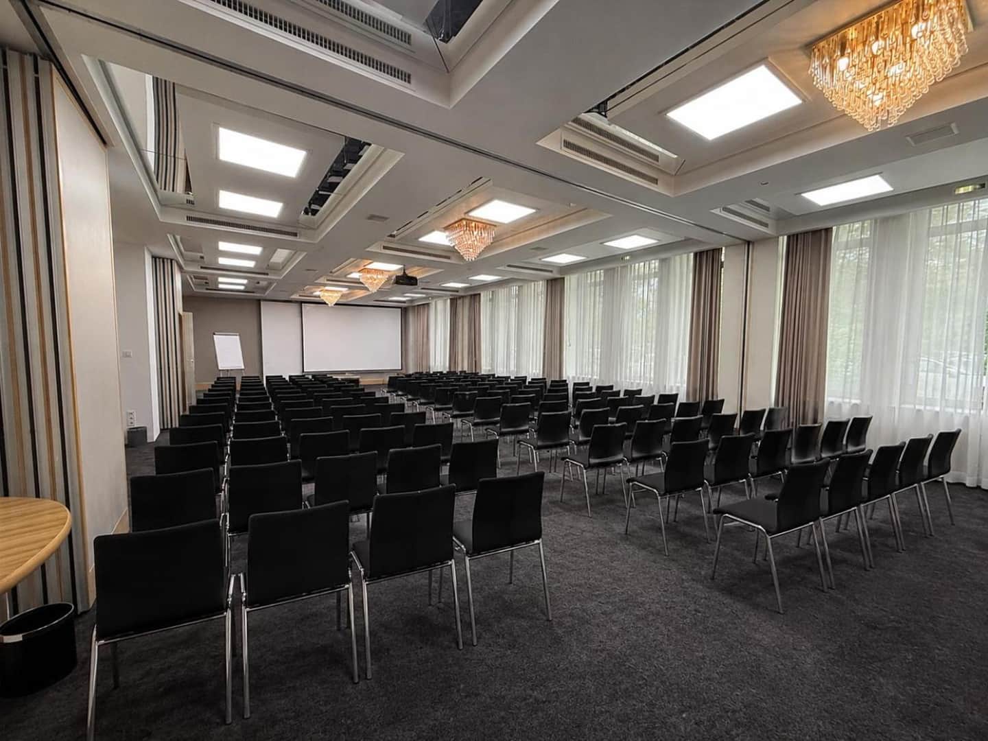 guestified GRAND AIRPORT Hotel Düsseldorf Ratingen