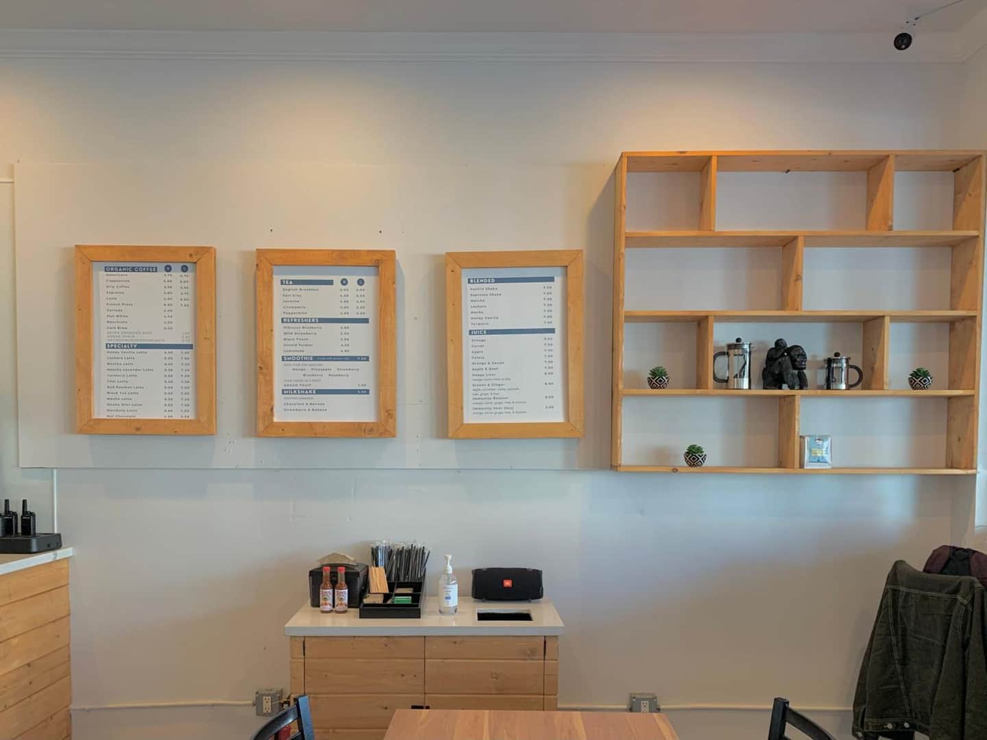 Hometel Suites